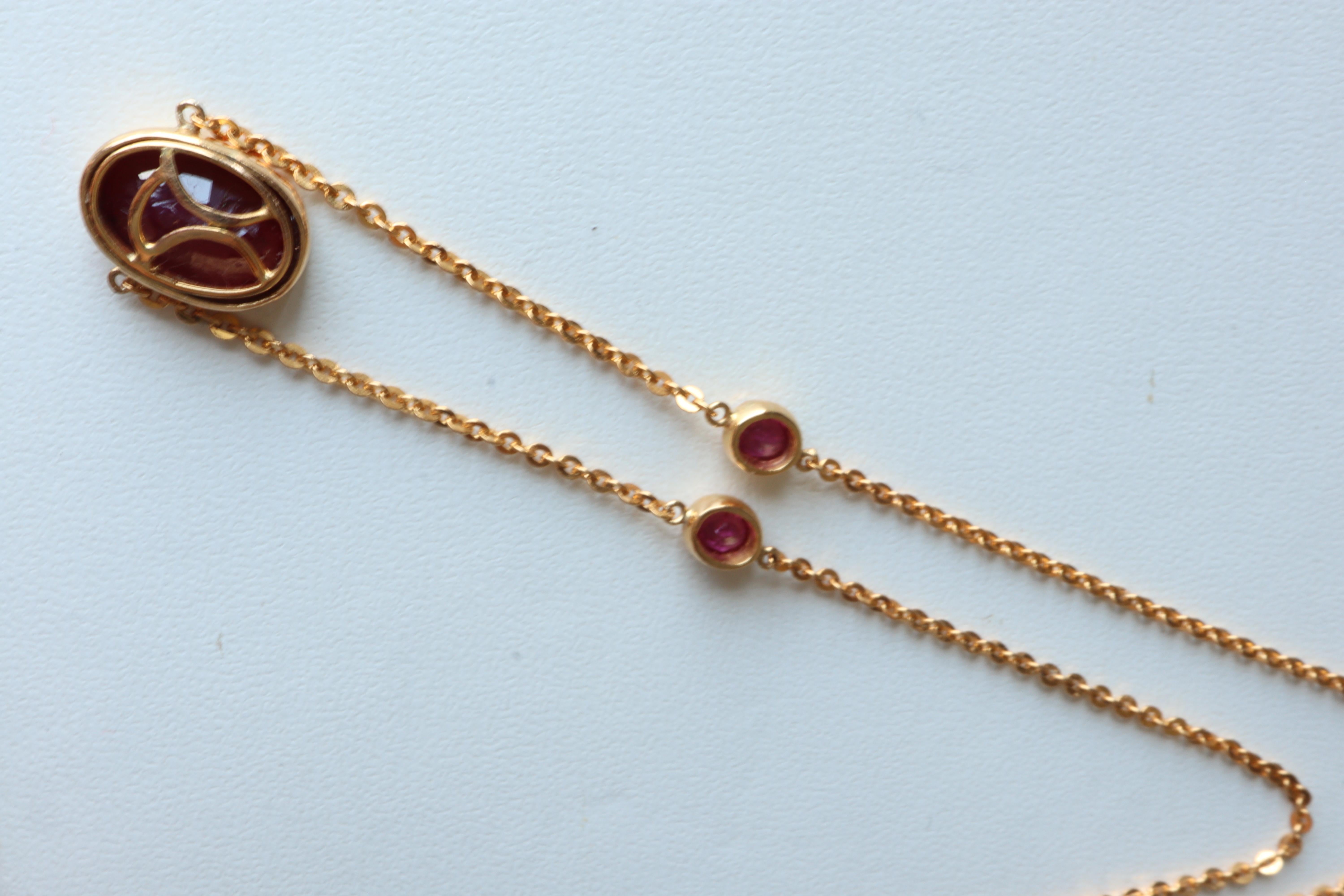 Art Déco GIA certified Unheated Ruby Necklace in 22k solid gold chain in vendita