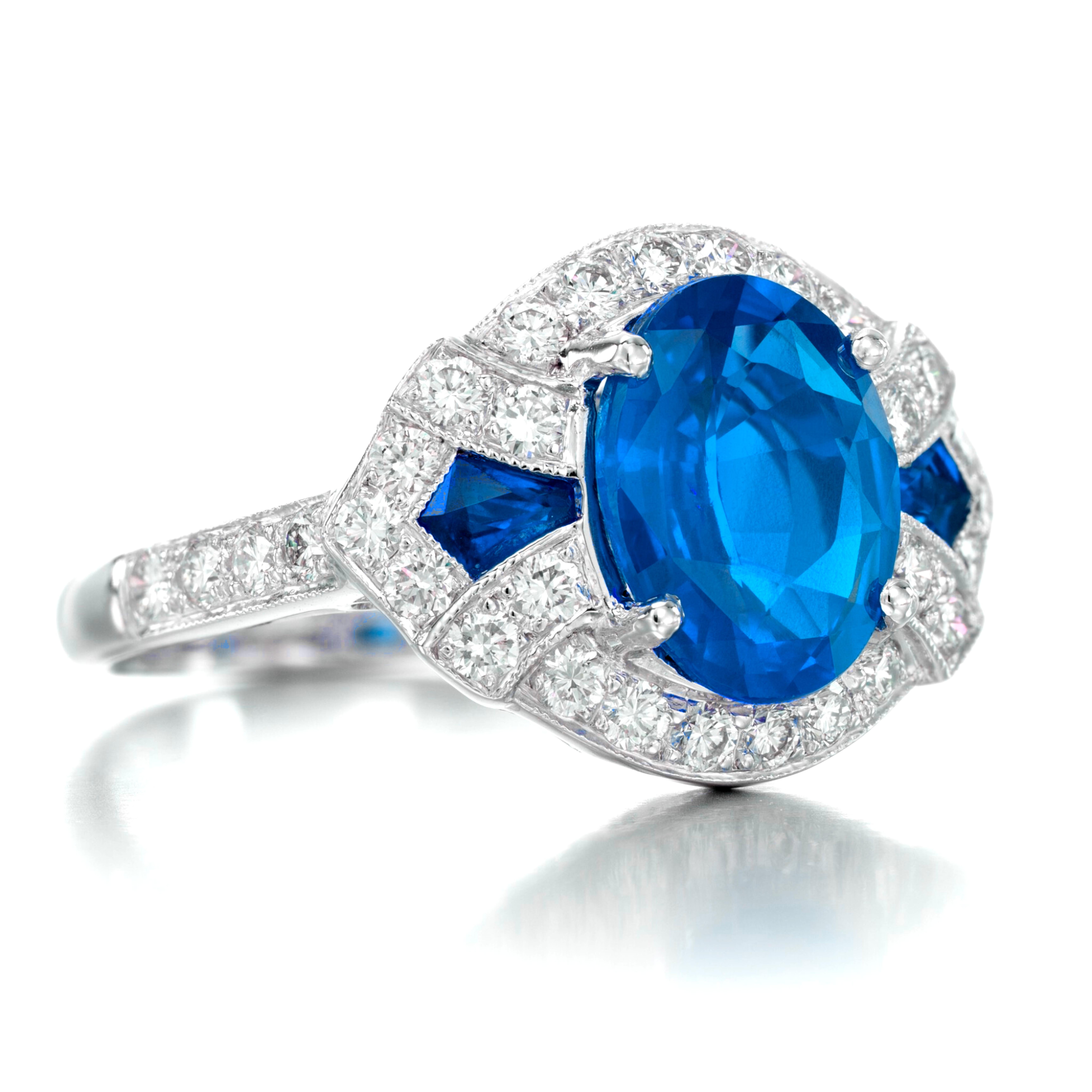 Contemporain Bague en saphir de Ceylan non traité et diamant de 7 carats certifié GIA en vente