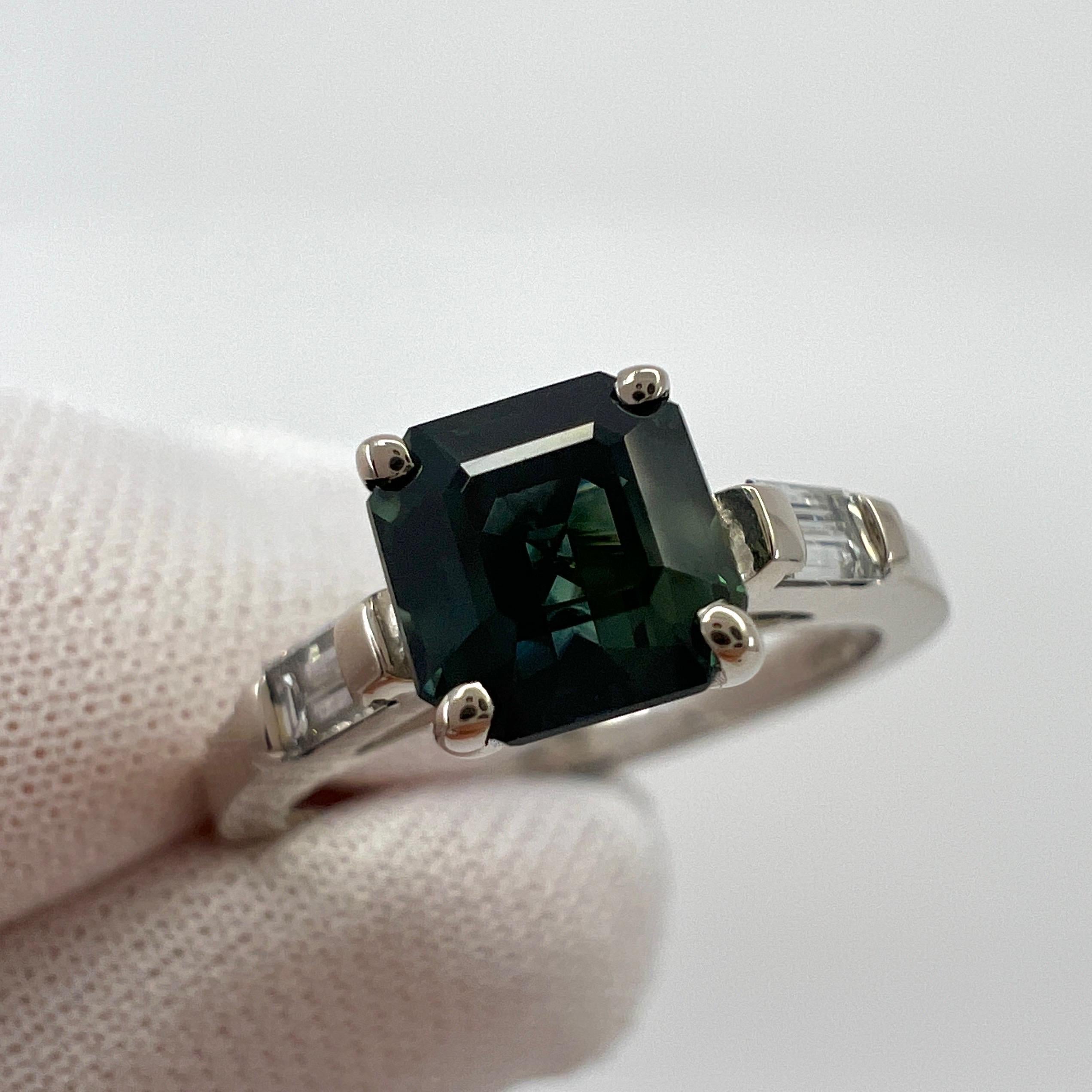 GIA-zertifizierter unbehandelter Asscher Saphir-Diamant-Ring aus 18 Karat Weißgold mit drei Steinen im Angebot 5