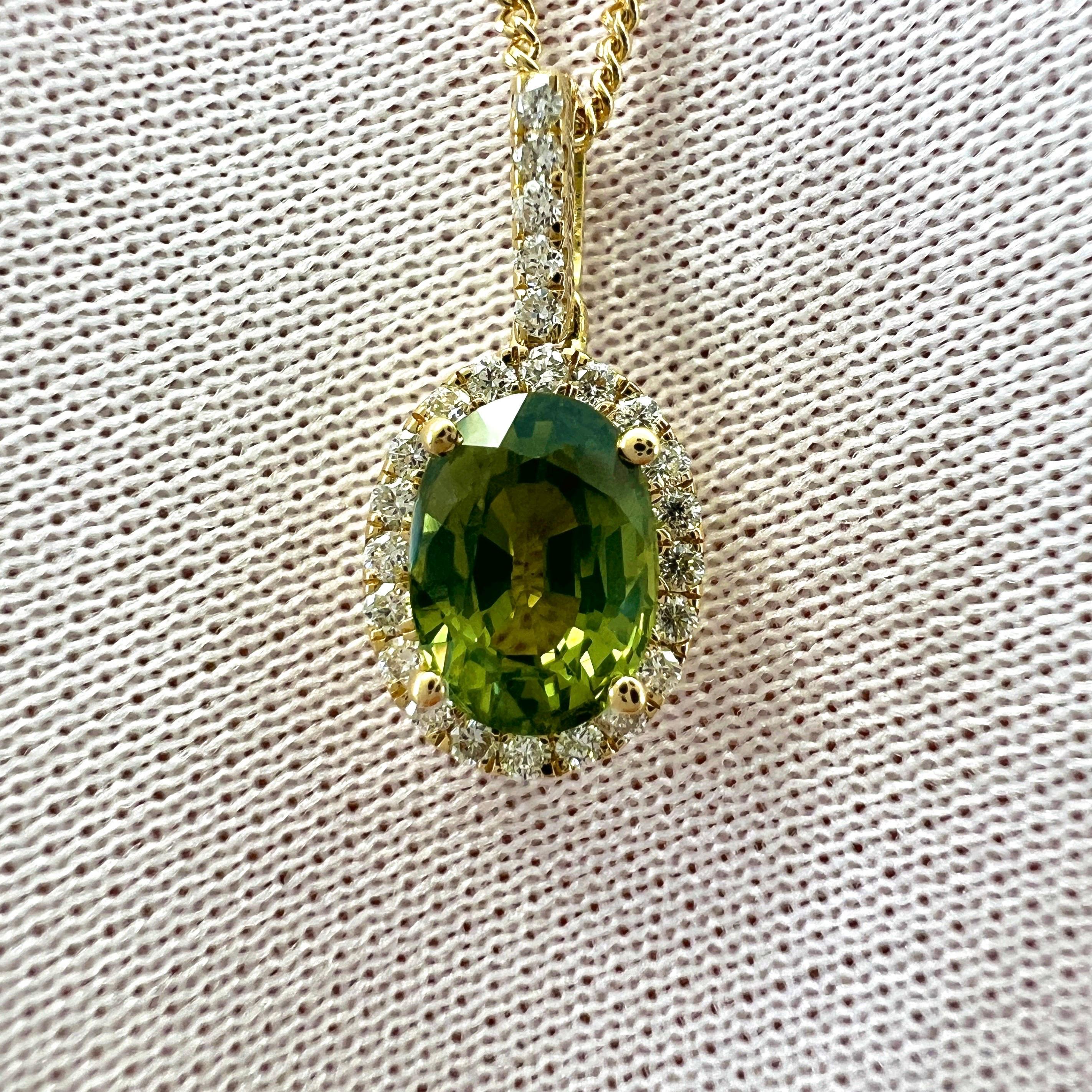 GIA Certified Untreated Australian Green Sapphire 18k Gold Diamond Halo Pendant In New Condition For Sale In Birmingham, GB