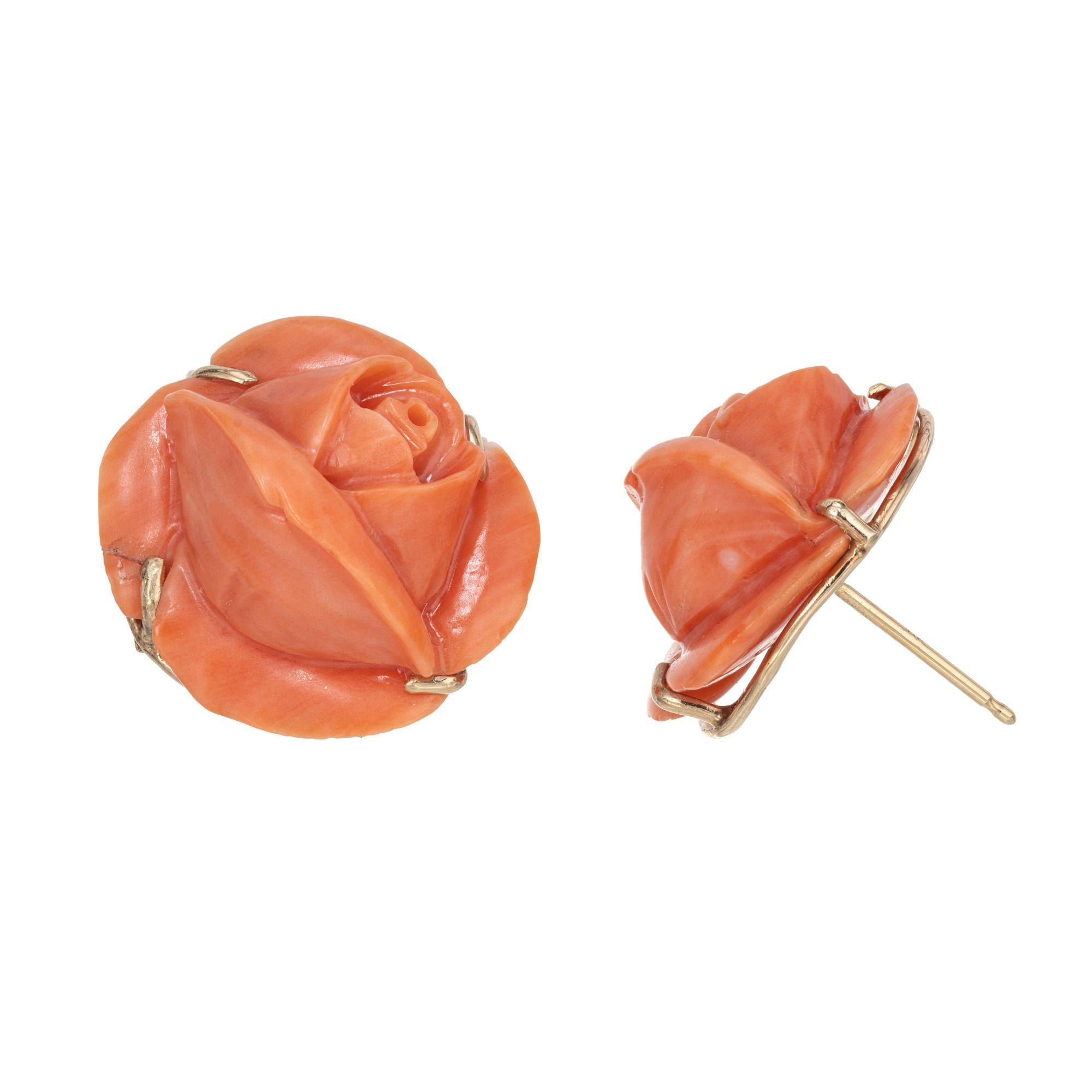 GIA Certified Untreated Carved Coral Yellow Gold Flower Earrings In Good Condition For Sale In Stamford, CT