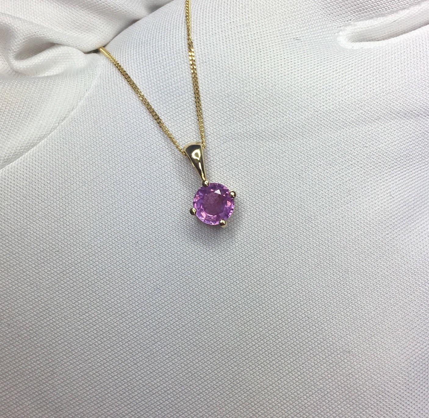 Round Cut GIA Certified Untreated Pink Purple Sapphire Pendant 18k Gold Round Diamond Cut