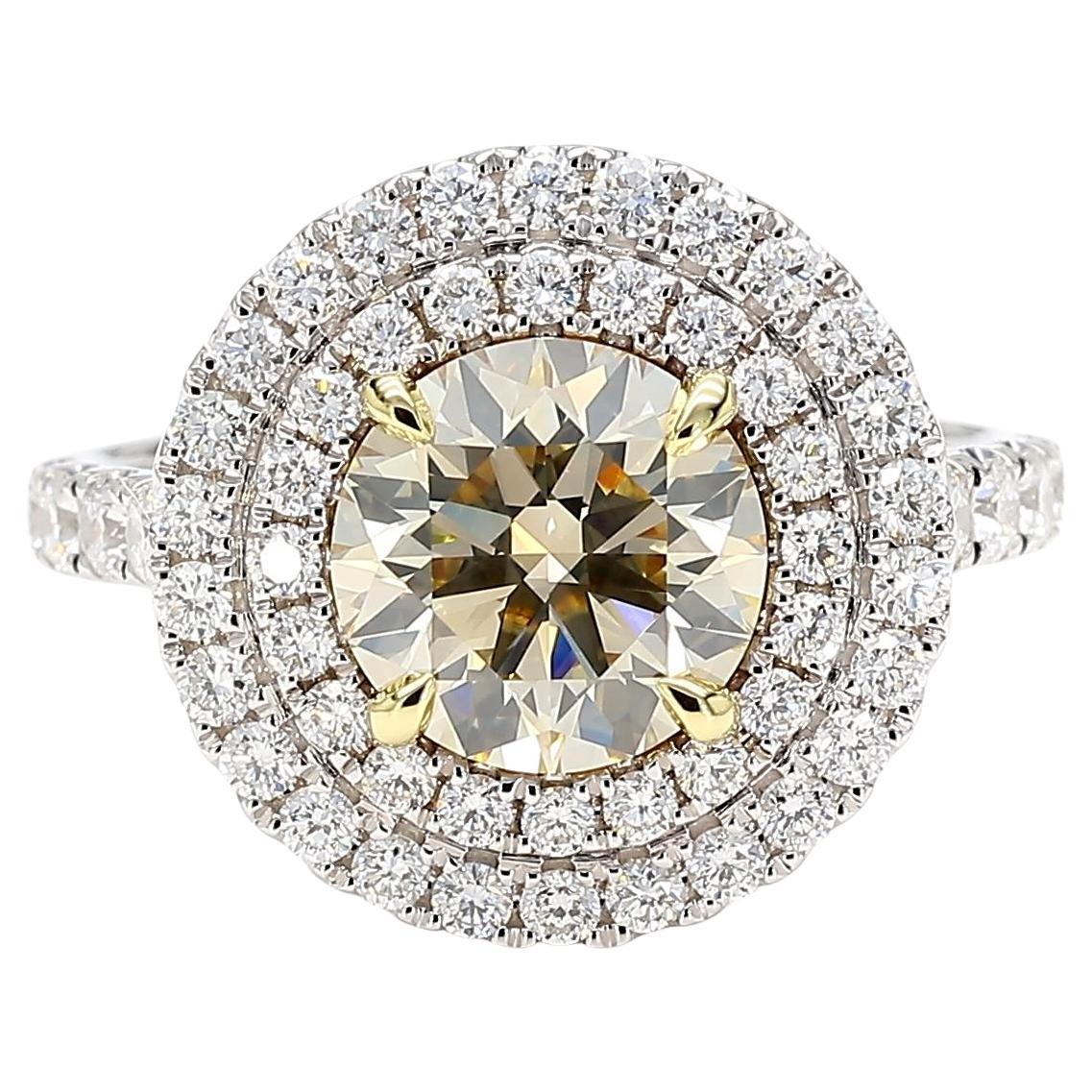 Bague de cocktail en or certifiée GIA et contenant un diamant rond jaune très clair de 3,15 carats TW en vente