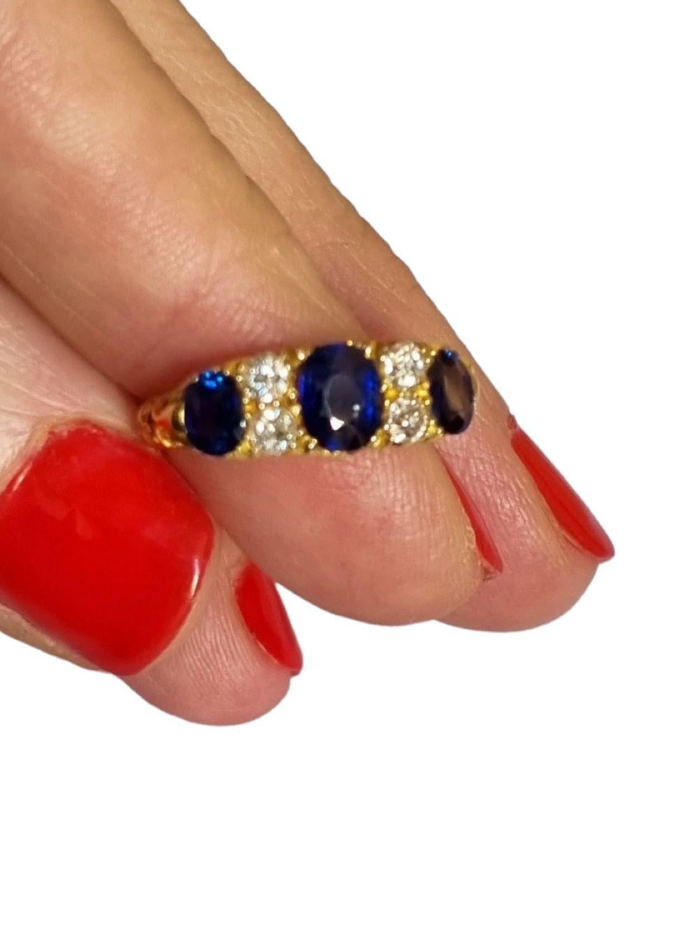 GIA certified Victorian Three Stone Blue Sapphire and Diamond Ring For Sale 4