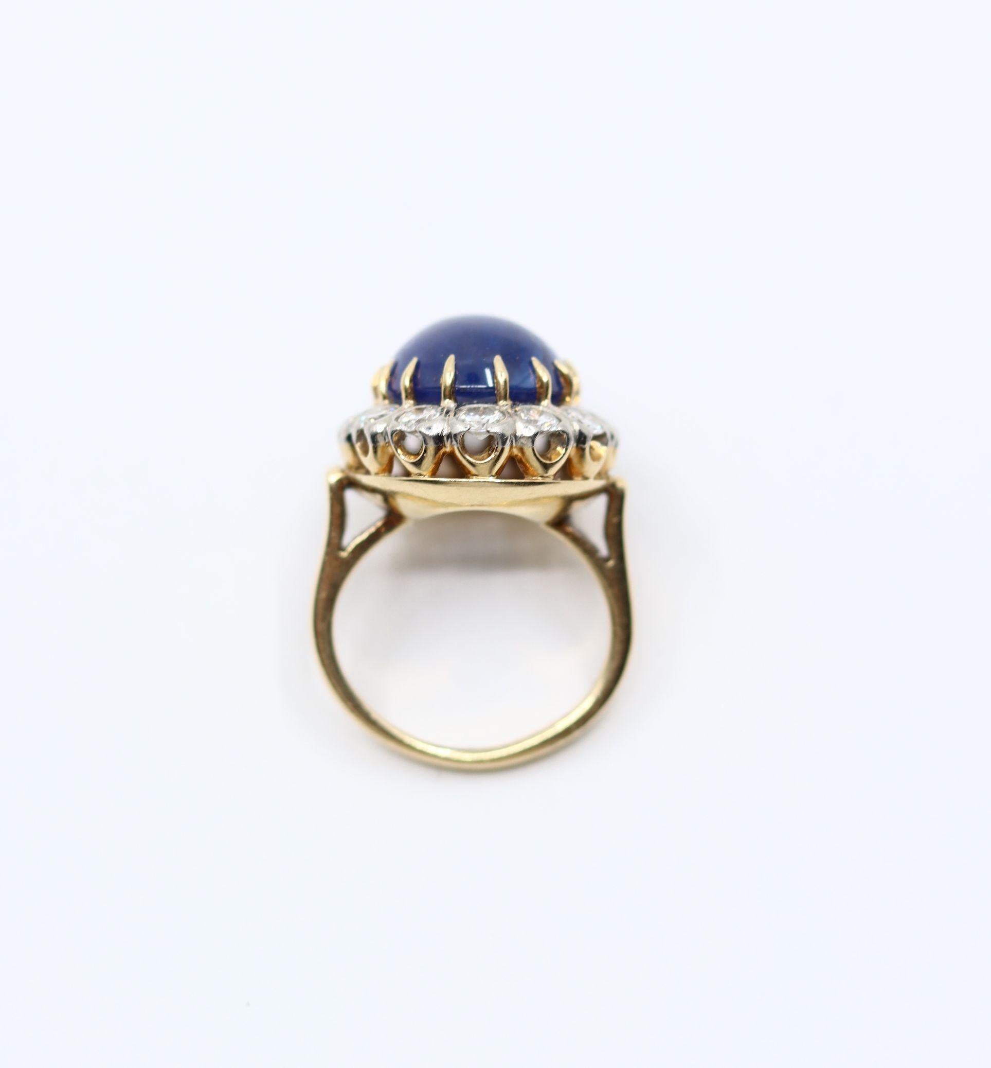 GIA Certified Vintage 14KT Gold Sapphire Cabochon Diamond Ring For Sale 5