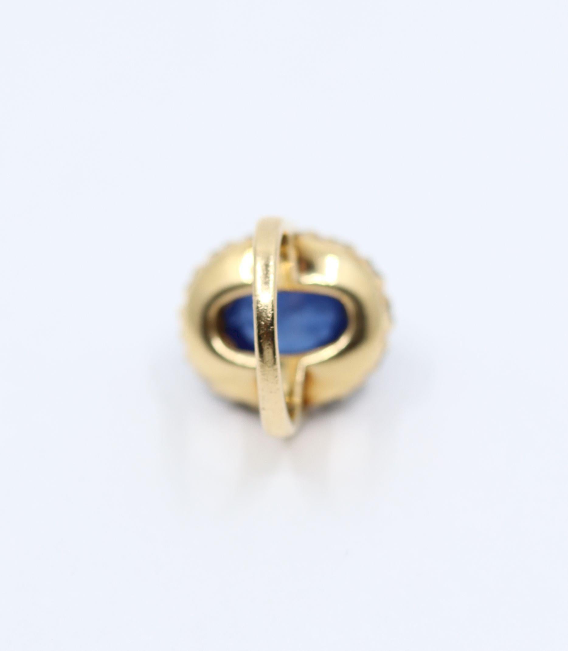GIA Certified Vintage 14KT Gold Sapphire Cabochon Diamond Ring For Sale 3