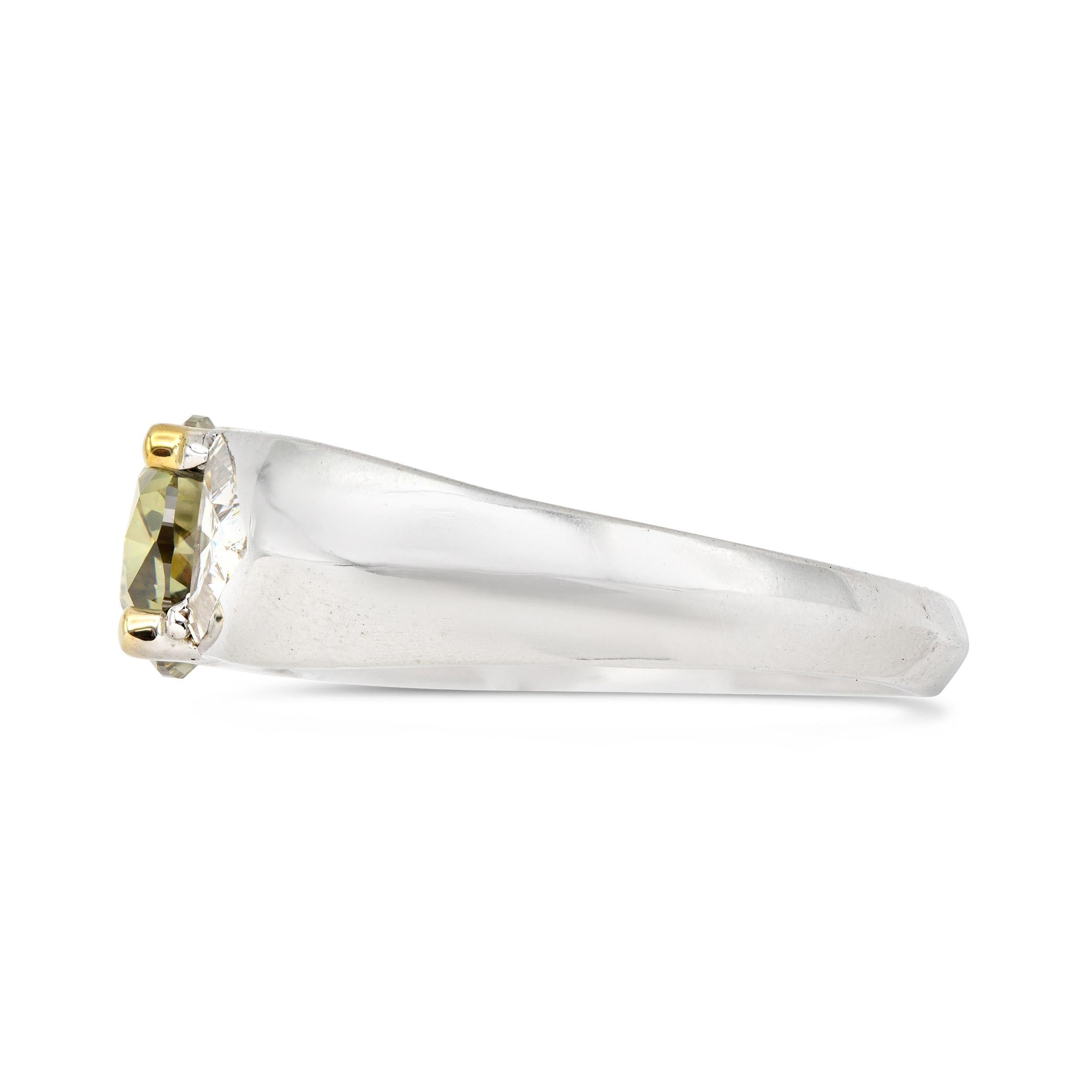 GIA-zertifizierte Vintage 1,80 Karat Ovaler dunkelgrau-grünlich-gelber Fancy-Diamant im Zustand „Gut“ in New York, NY