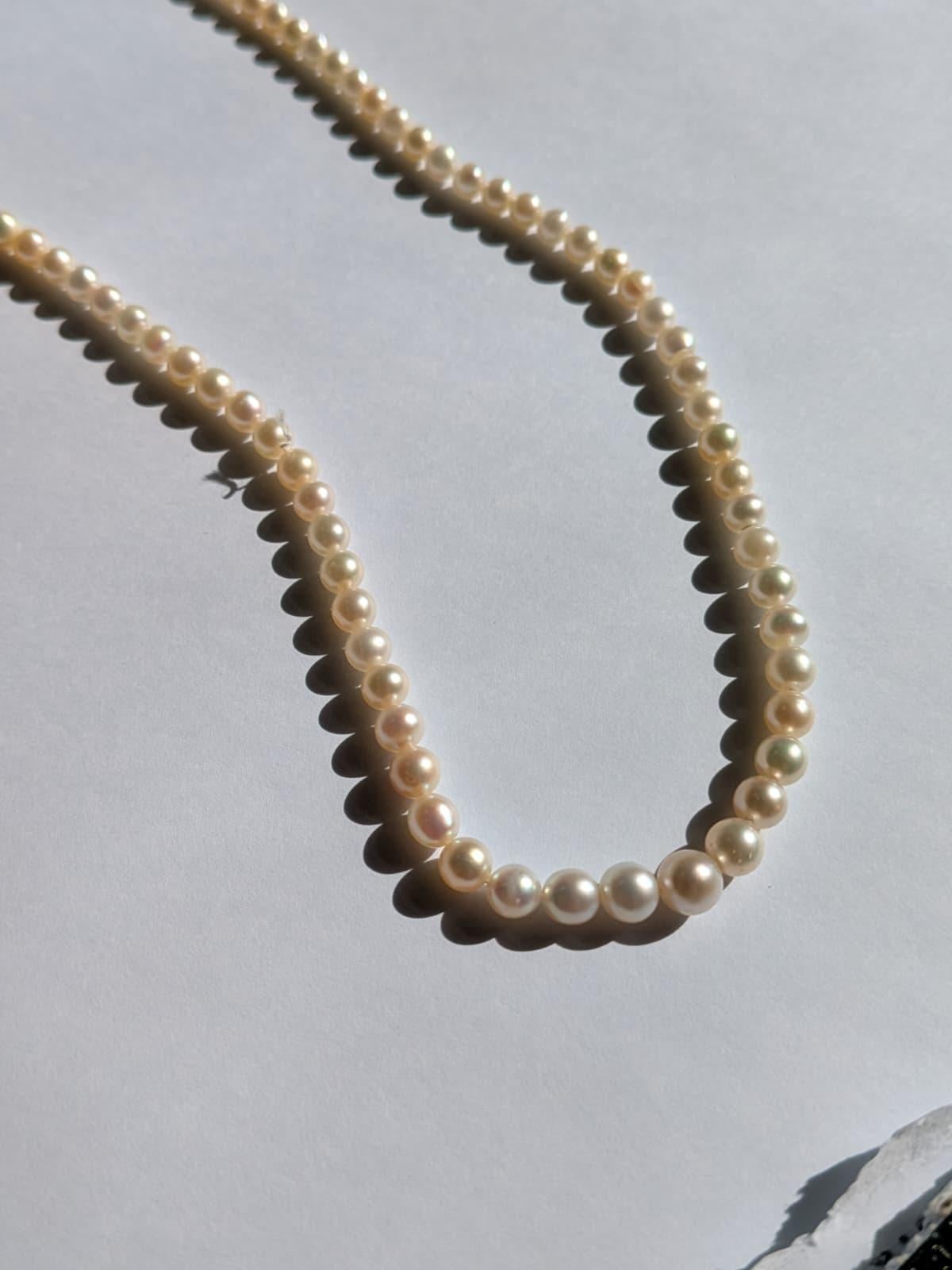 Strand Item GIA-Certified Vintage 19