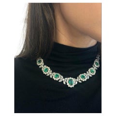 Collana in platino vintage certificata GIA con diamanti e smeraldi colombiani