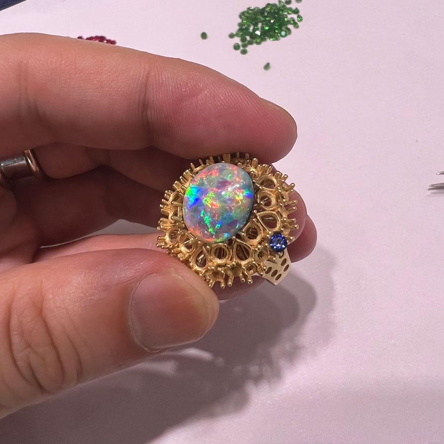 GIA zertifiziert Vivid Black Opal 5,19 ct Diamant Verlobungsring 18K Gelbgold (Brillantschliff)