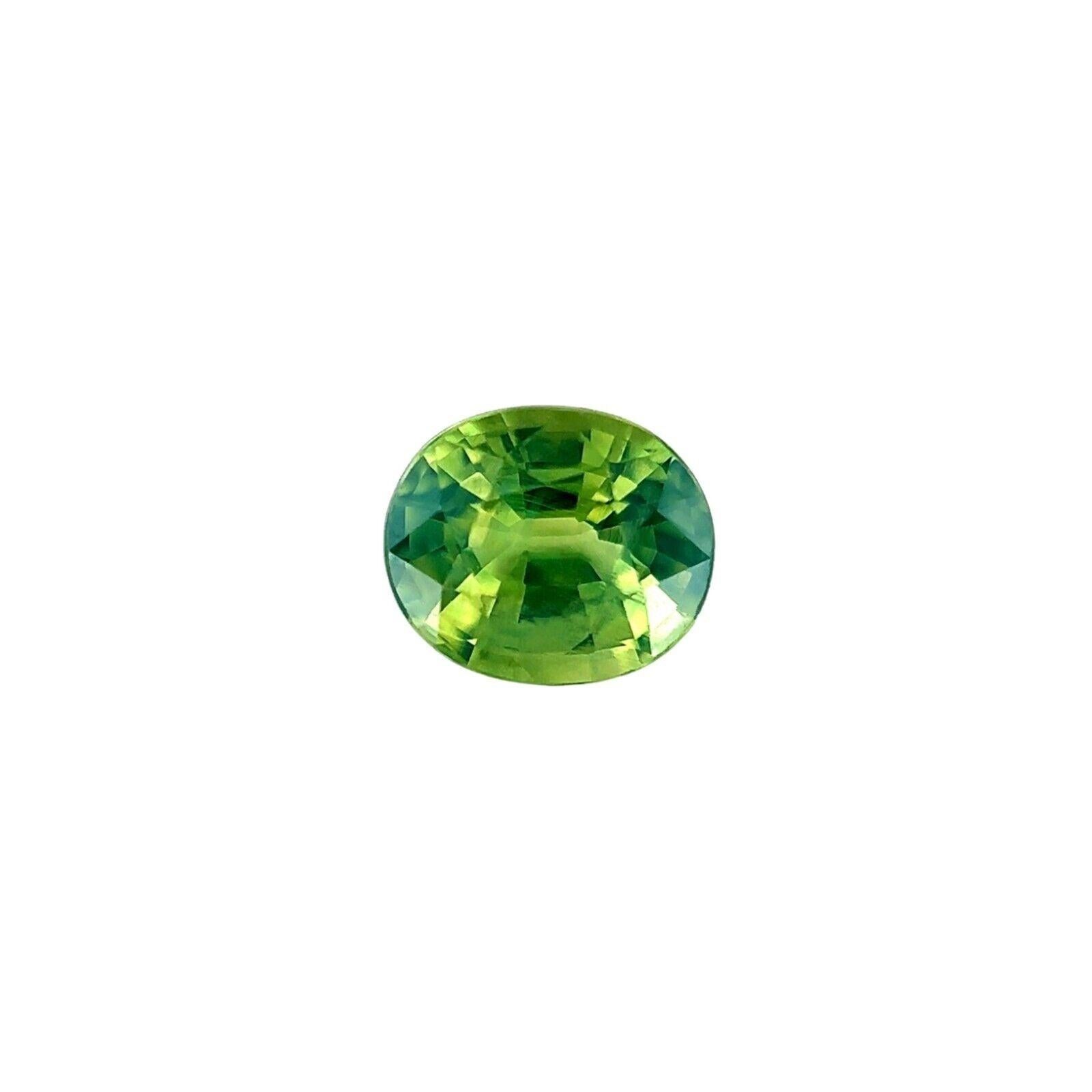GIA Certified Vivid Yellow Green Sapphire 0.90Ct Natural Oval Cut Unheated Rare 

Saphir fin non traité jaune vif vert Pierre précieuse.
Saphir non chauffé de 0,90 carat. Entièrement certifiée par le GIA, confirmant que la pierre est naturelle et