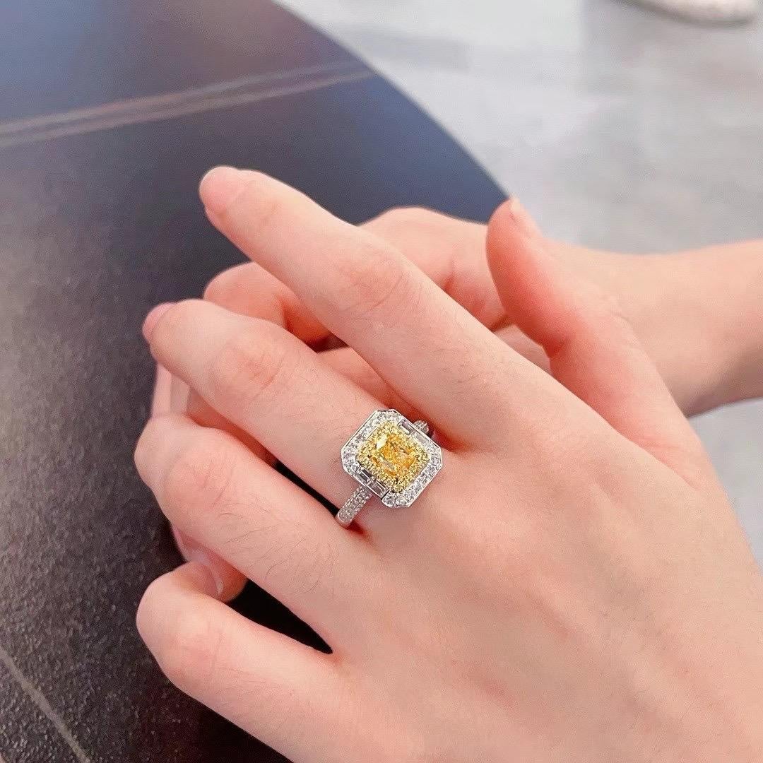 Cushion Cut GIA Certified VS1 Clarity 1.01 CT Yellow Diamond Ring with Baguette Diamonds For Sale