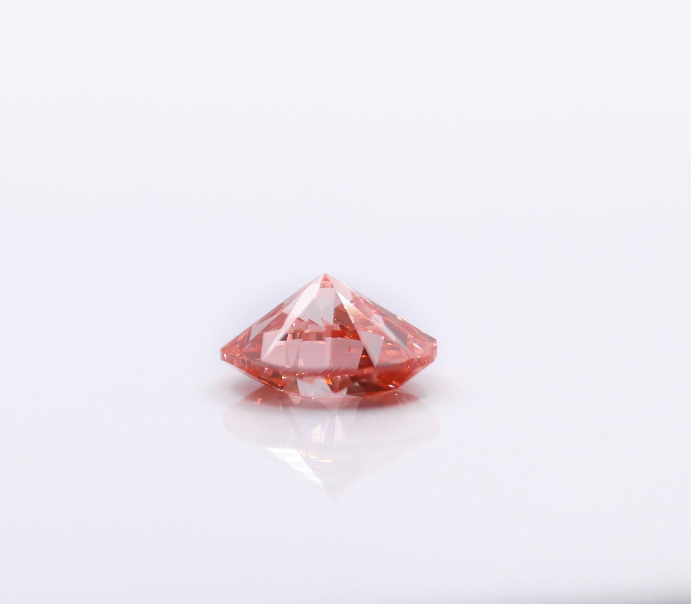 GIA Certified VS2 2 Carat Orangy Pink Earth Mined Diamond Brilliant Oval 9x7mm For Sale 3