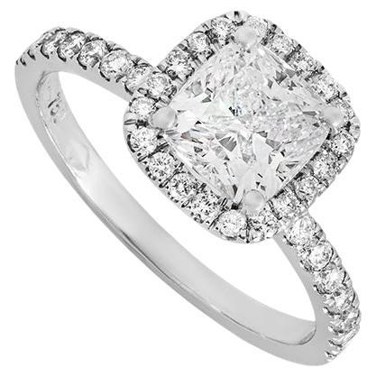 Bague de fiançailles en or blanc certifiée GIA avec diamant taille coussin 1,51 carat F/VS2