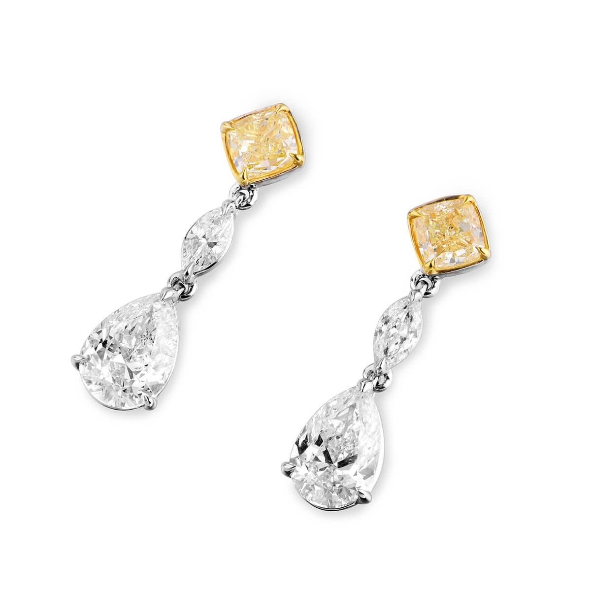 WHITE GOLD DIAMOND EARRINGS - 3.16 CT


Set in 18K White gold


Total centre diamond weight: 2.01 ct - [ 1.00 ct and 1.01 ct ]
[ 2 diamonds ]
Color: I and K
Clarity: I1 and VS2

Total small marquise cut diamond weight: 0.22 ct
[ 2 diamonds ]
Color: