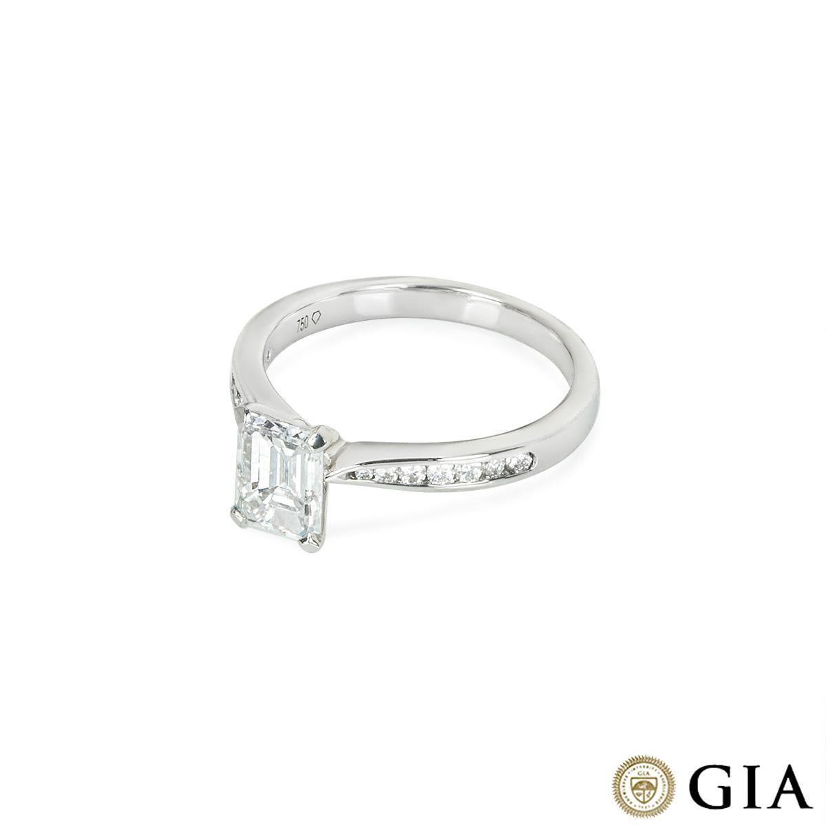 Women's GIA Certified White Gold Emerald Cut Diamond Engagement Ring 0.95ct D/VS1 For Sale