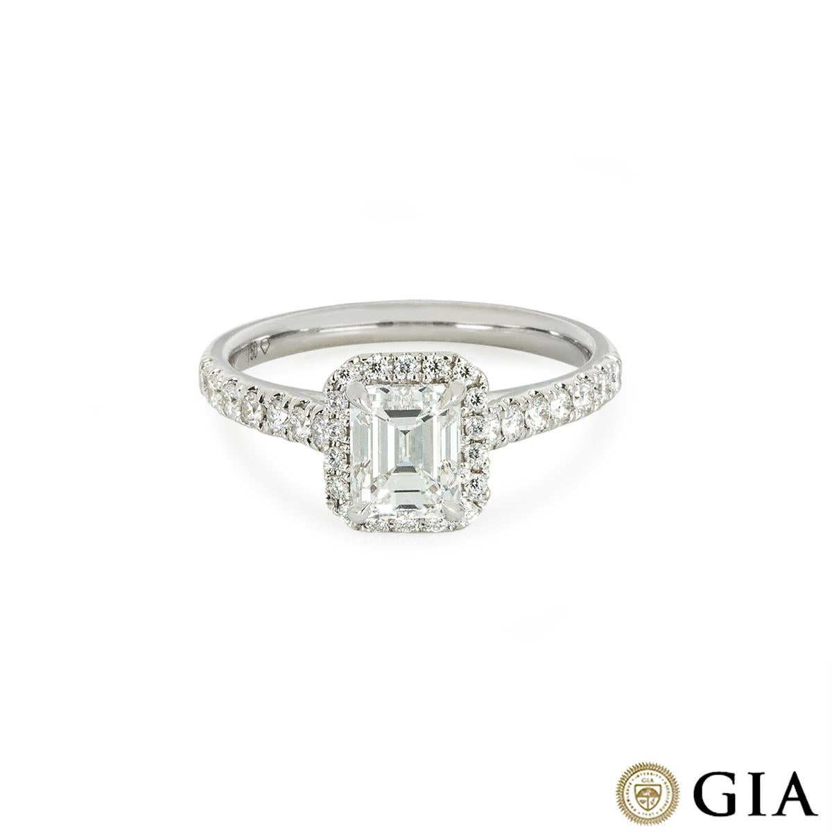 GIA Certified White Gold Emerald Cut Diamond Ring 1.08 Carat F/VS1 In New Condition For Sale In London, GB