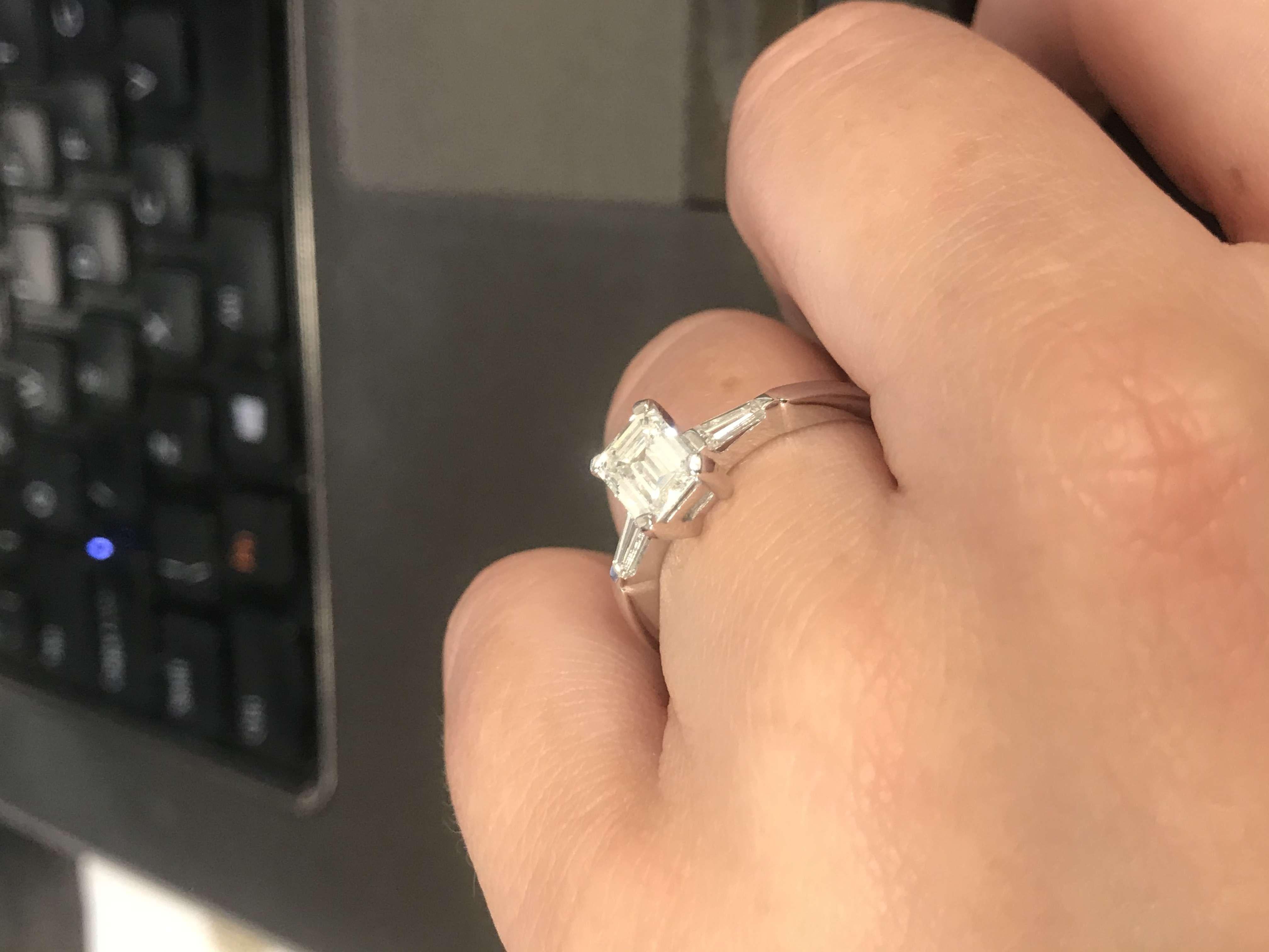 GIA Certified Emerald Cut Diamond Engagement Ring 1.18 Carat In Excellent Condition For Sale In London, GB