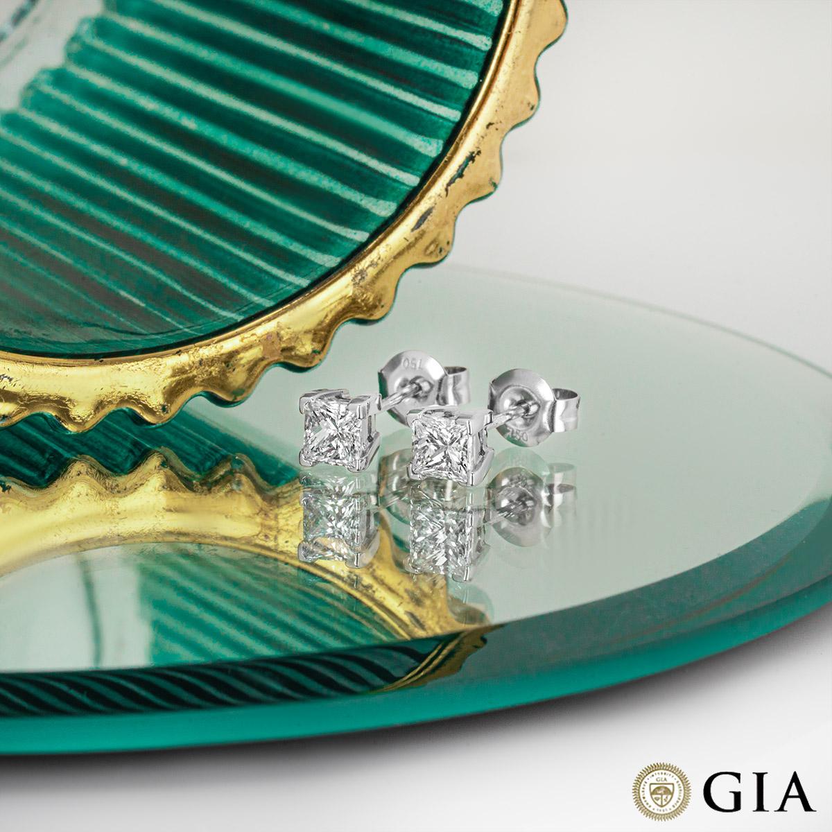 GIA-zertifizierte Weißgold-Ohrringe mit Diamanten im Prinzessinnenschliff 1,01 Karat TDW im Angebot 3