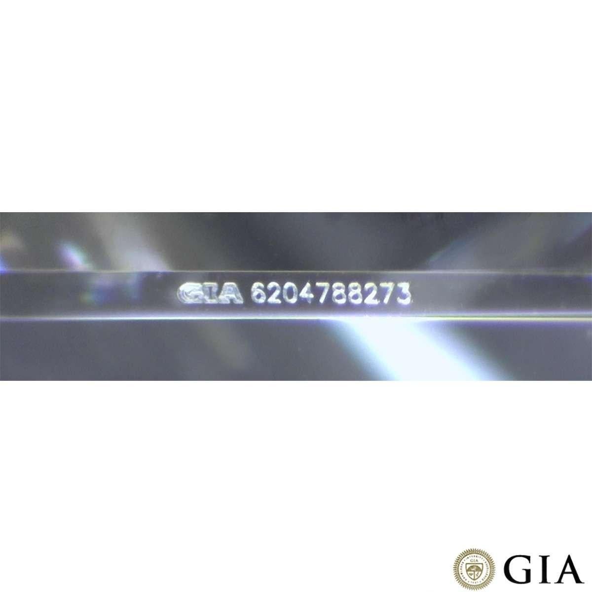 Bague de fiançailles en or blanc certifiée GIA avec diamant taille princesse de 1,30 carat H/VS1 Pour femmes en vente