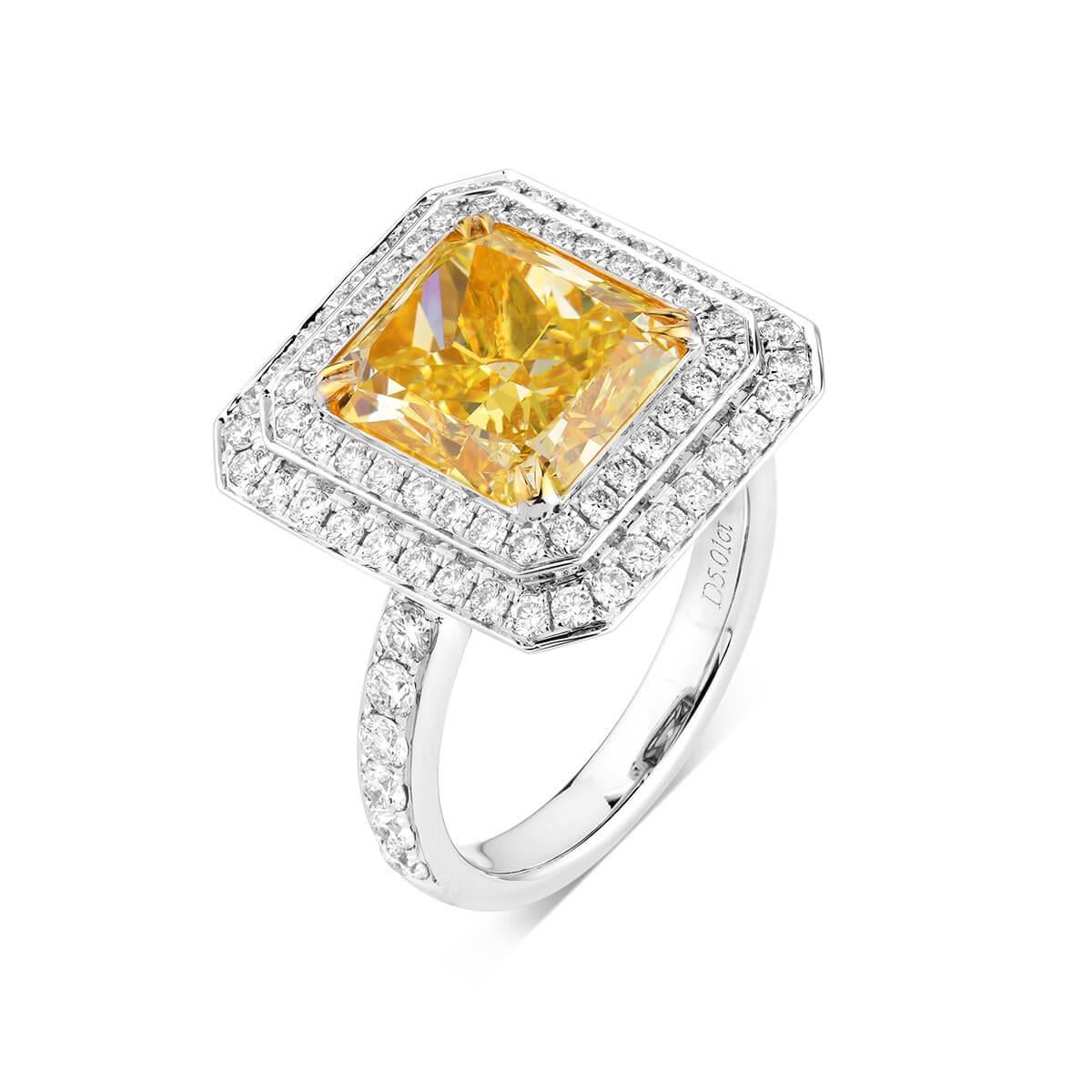WHITE GOLD RADIANT CUT YELLOW DIAMOND RING - 6.01 CT


Set in 18K White Gold


Total yellow diamond weight: 5.01 ct
[ 1 diamond ]
Color: Y-Z
Clarity: VS2

Total white diamond weight: 1.00 ct
[ 78 diamonds ]
Color: G-H
Clarity: VS

Total ring weight: