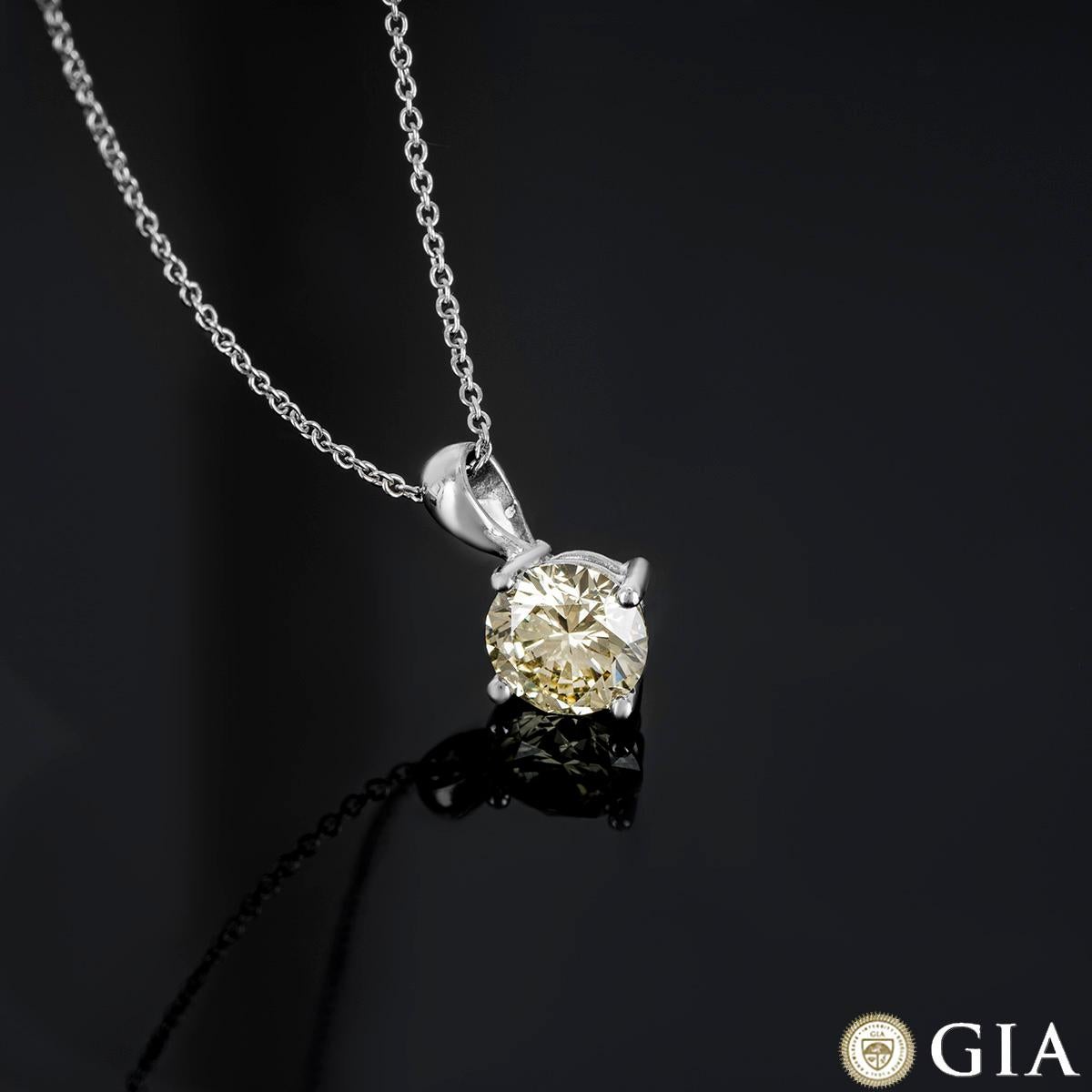 GIA Certified White Gold Round Brilliant Cut Diamond Pendant 1.50ct Fancy Grayis For Sale 2