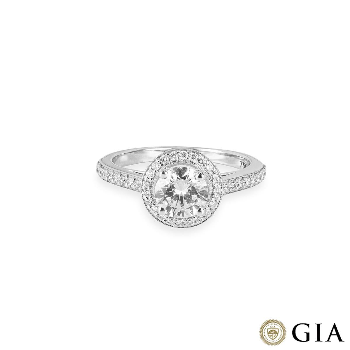 GIA-zertifizierter Weißgold-Diamantring mit rundem Brillantschliff 0,94 Karat F/VS2 (Zeitgenössisch) im Angebot