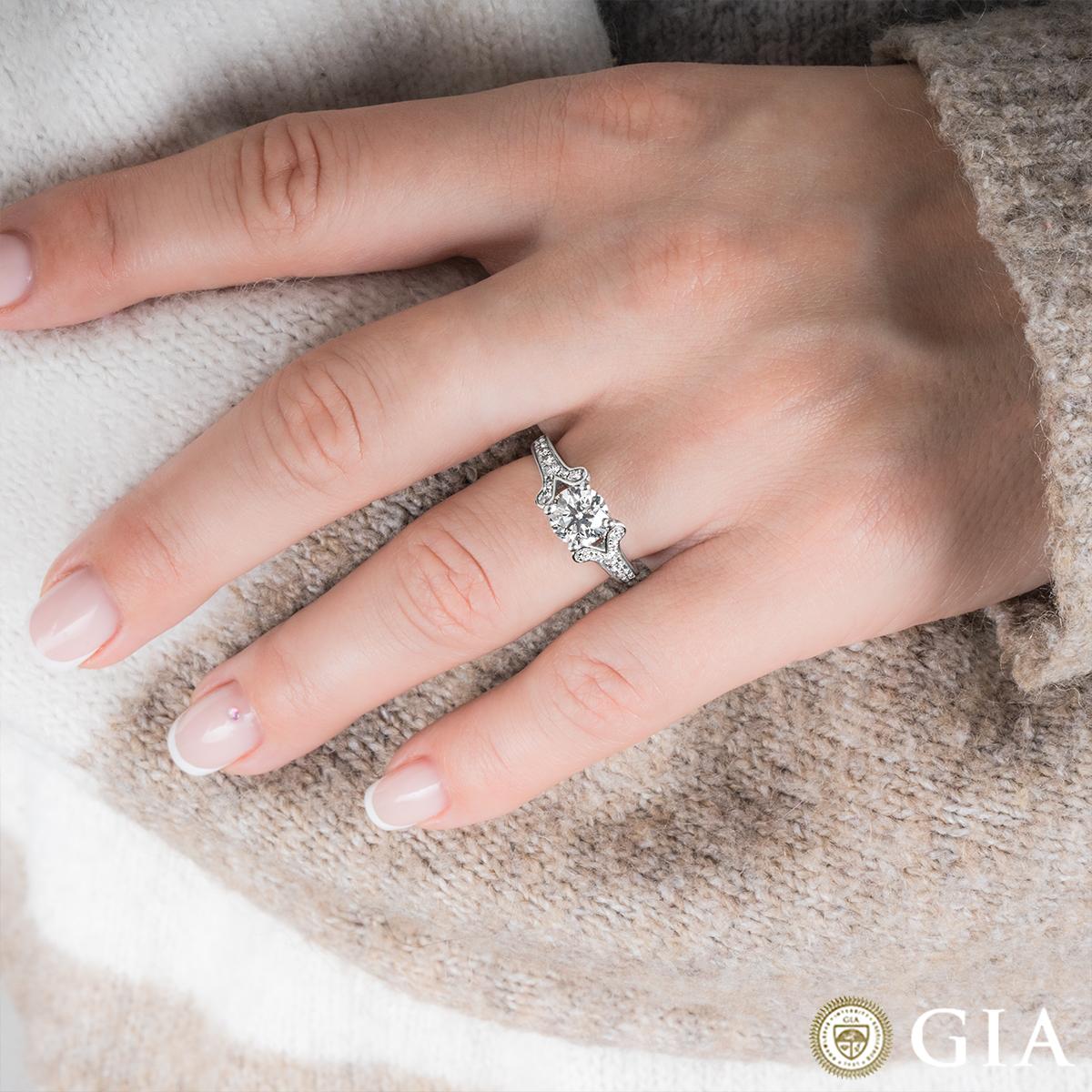 GIA-zertifizierter Weißgold-Diamantring mit rundem Brillantschliff 1,50 Karat F/SI1 im Angebot 1