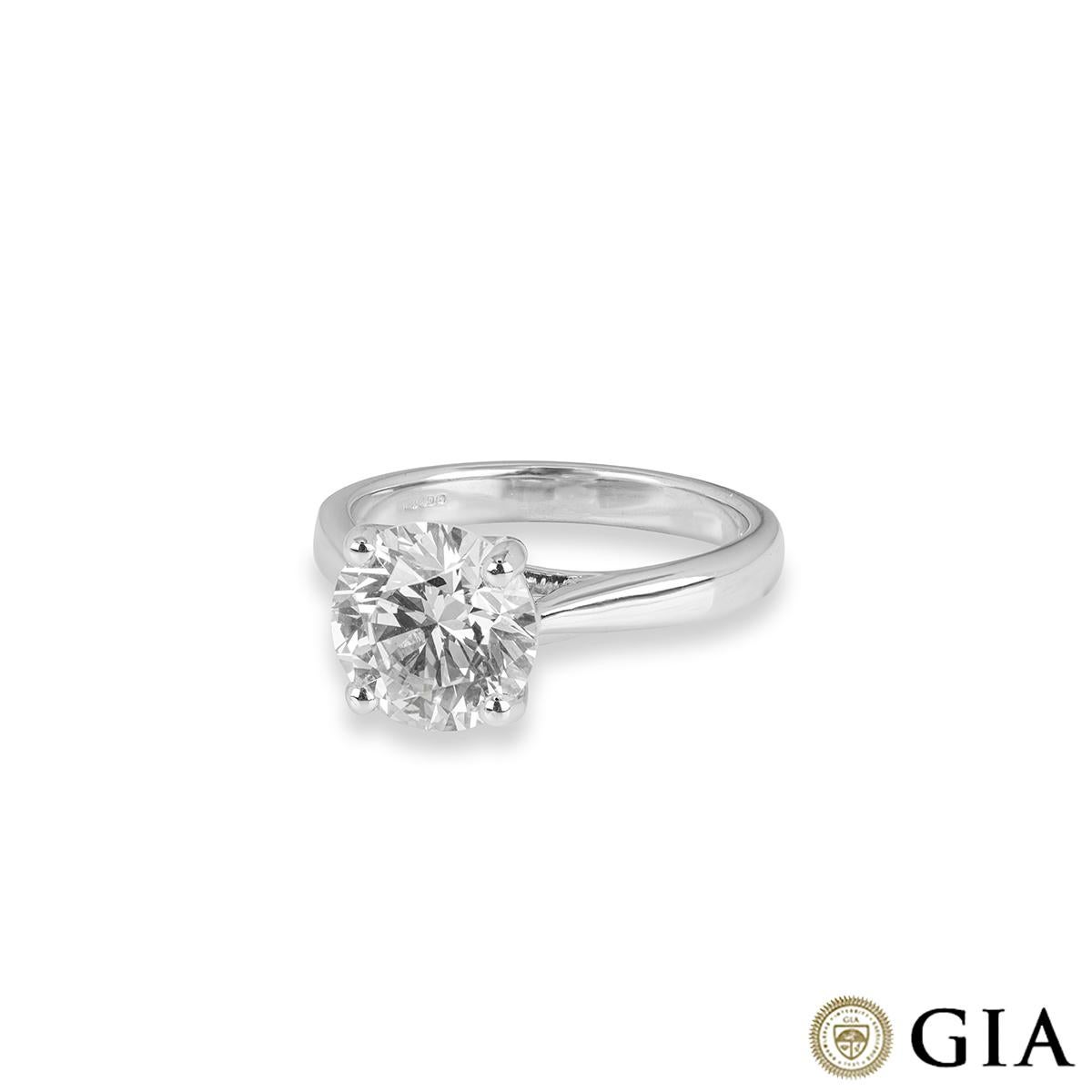 Round Cut GIA Certified White Gold Round Brilliant Diamond Solitaire Ring 2.71ct M/VS2 For Sale