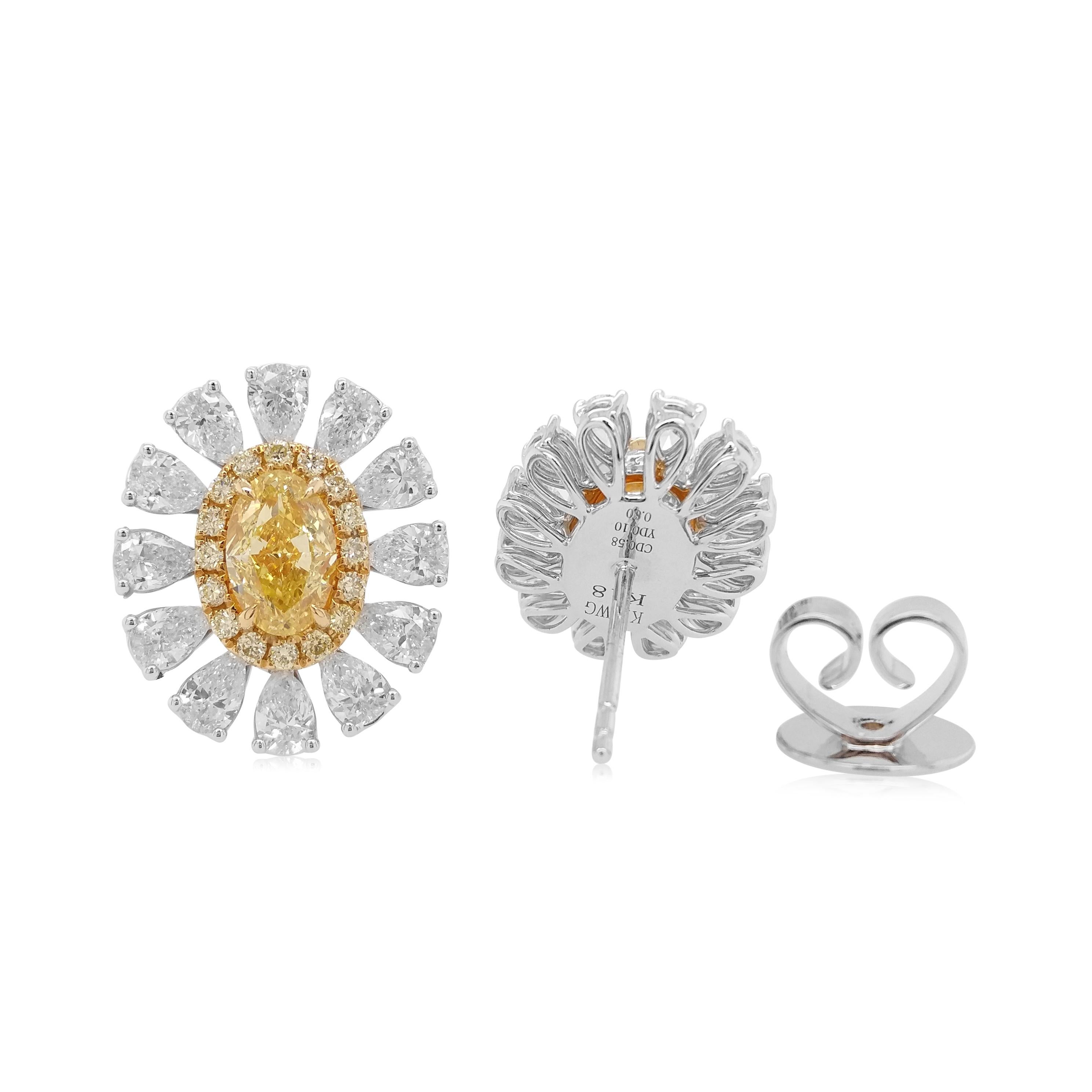 Contemporary GIA Certified Yellow Diamond 18K Gold Stud Earrings For Sale