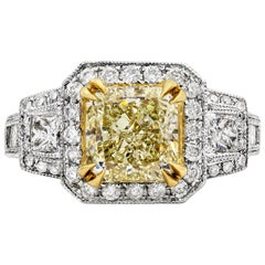 Bague de fiançailles Halo en diamant jaune certifié GIA de 3,40 carats à taille rayonnante