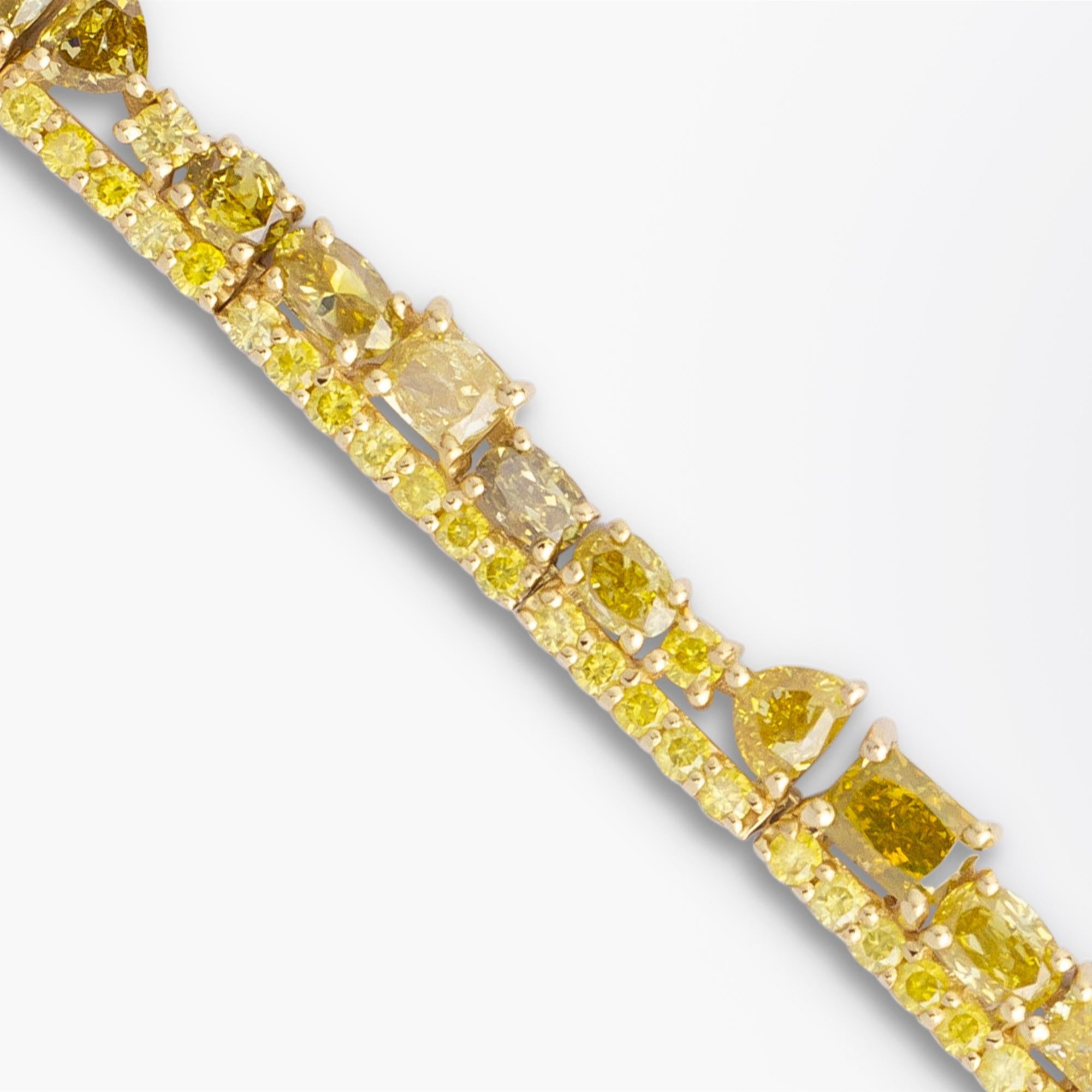 GIA Certified Yellow Diamond Tennis Bracelet in 18 Karat Yellow Gold In Excellent Condition In Brisbane, QLD