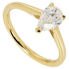 GIA Certified Yellow Gold Pear Cut Diamond Ring 0.90ct F/VVS1
