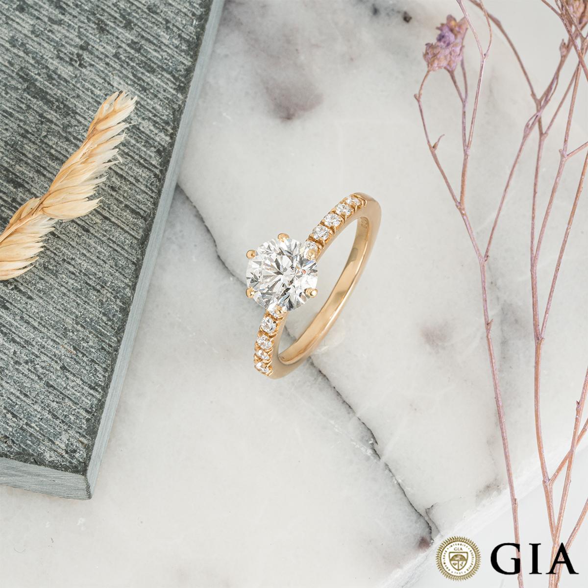GIA-zertifizierter Gelbgoldring mit rundem Diamanten im Brillantschliff 1,57 Karat G/VS2 im Angebot 2