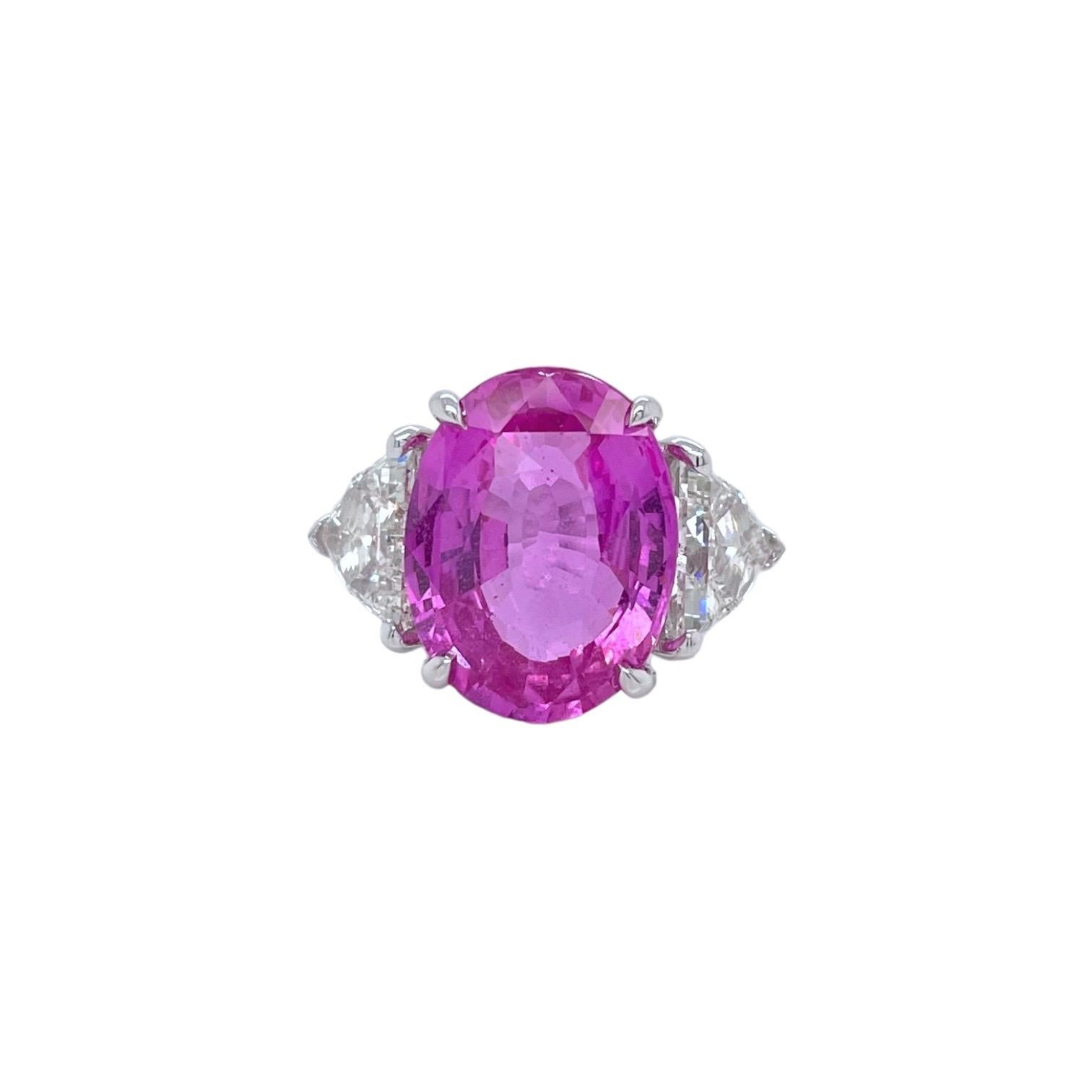 GIA-zertifizierter ovaler rosa Saphir- und Diamantring (Zeitgenössisch)