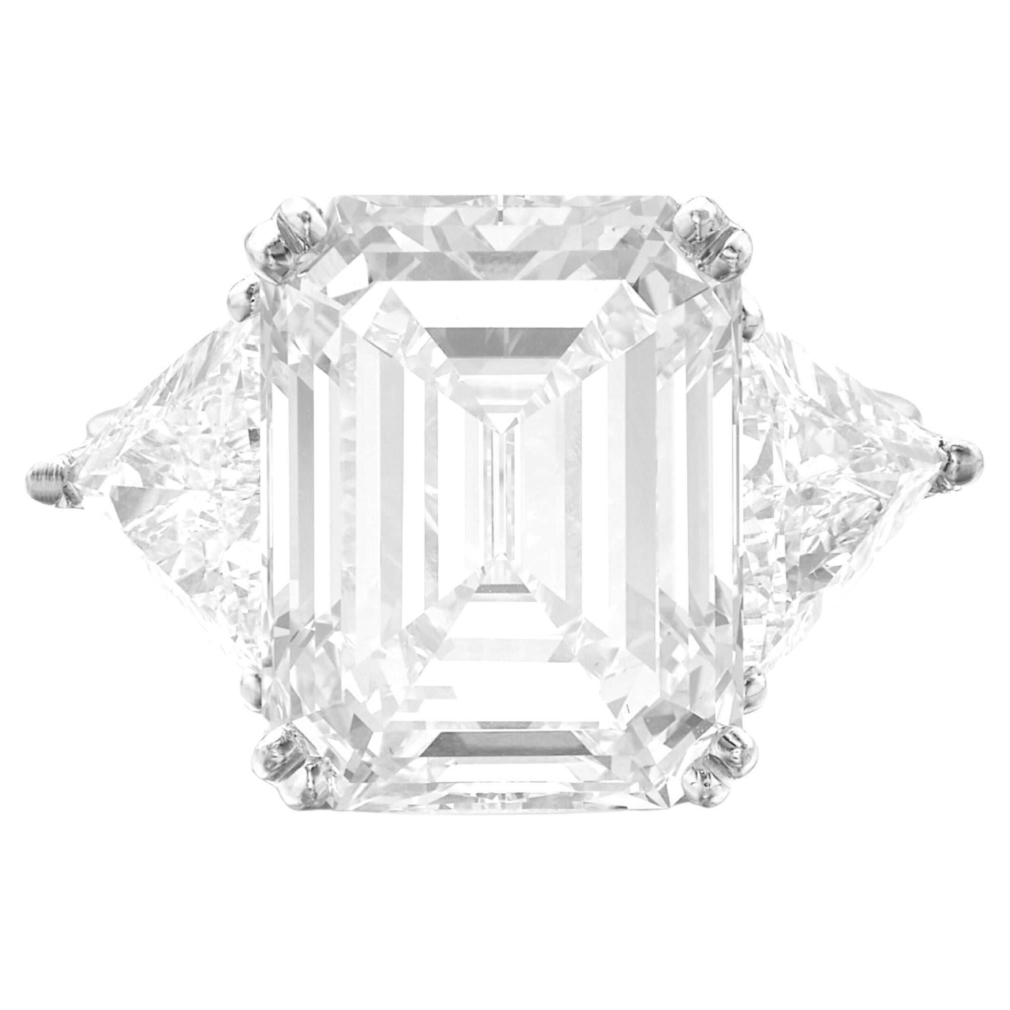 GIA Cetified 4 Ct. Emerald Trillion side Ring D COLOR VS1 Clarity