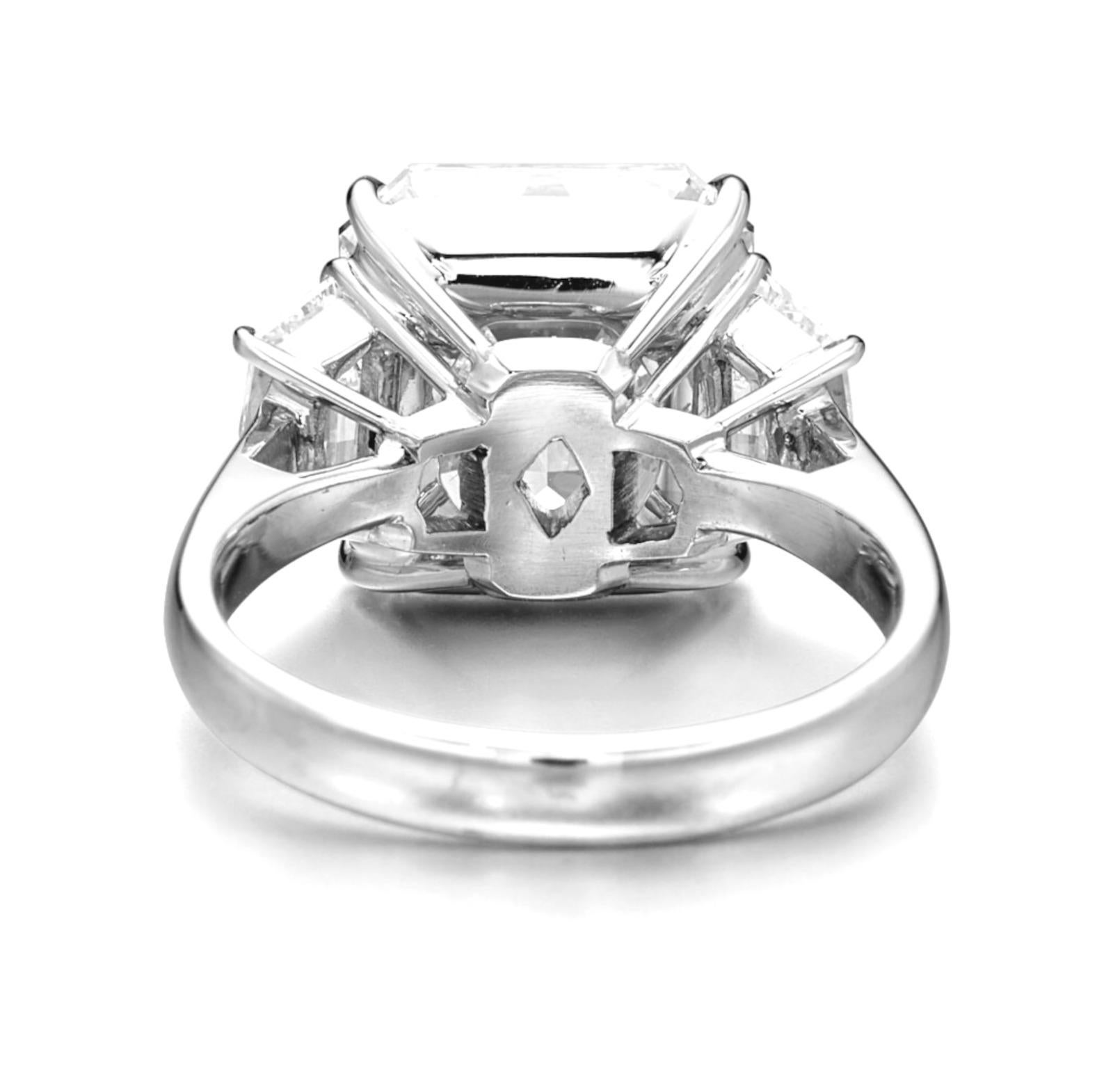  Elegance intemporelle : Bague à diamant carré de 5 carats, certifié GIA, taille émeraude ✨

Chef-d'œuvre de sophistication, ce diamant carré de 5 carats de taille émeraude certifié par la GIA affiche une couleur G exquise et une pureté VVS2,
