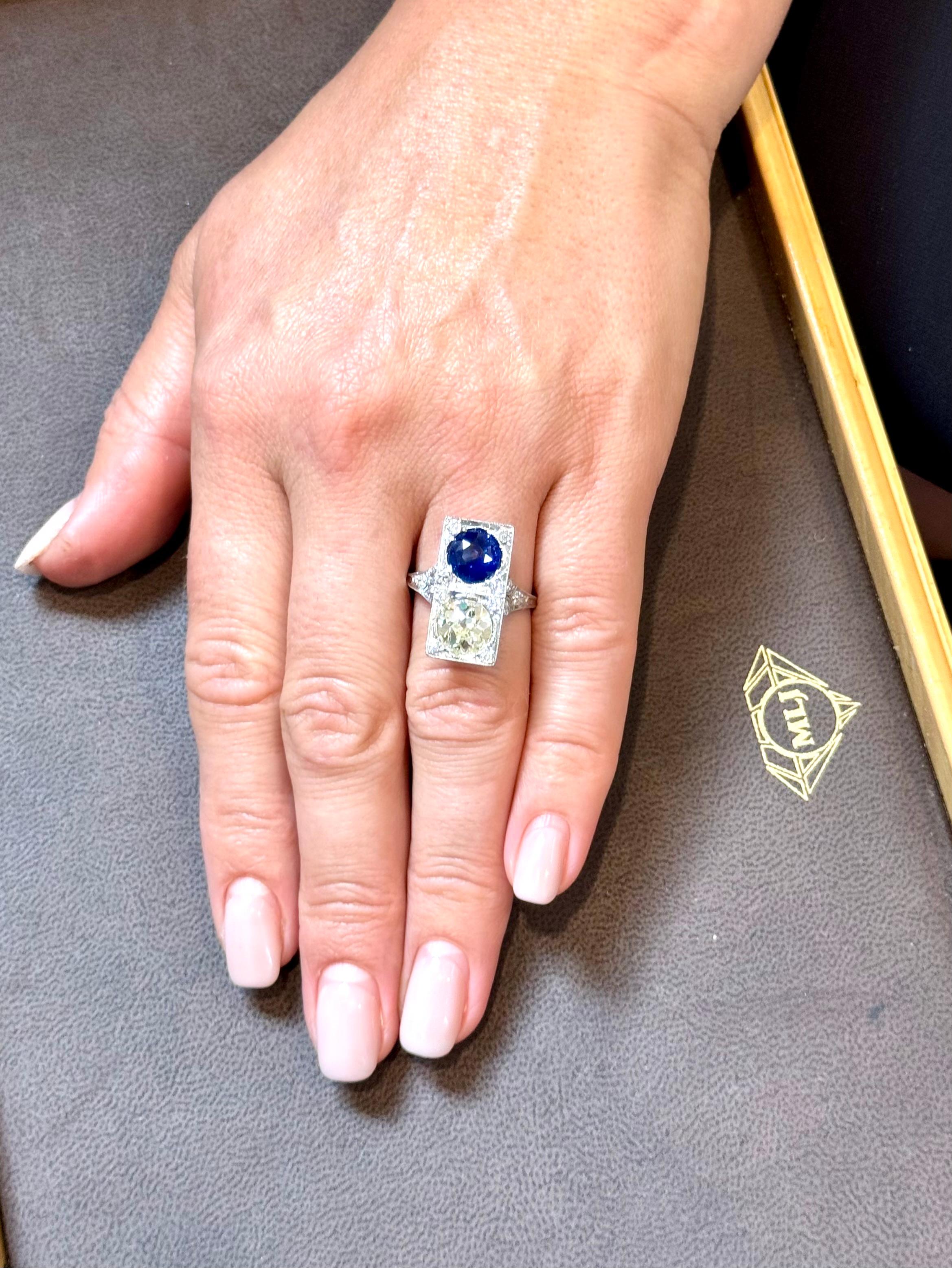 GIA CEYLON  Zafiro Azul y Antiguo Menor 3 CT Anillo de Cóctel de Diamantes Platino Estate en venta 13