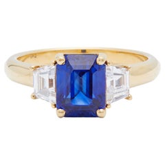 GIA Ceylon Sapphire Diamond 18k Yellow Gold Three Stone Ring