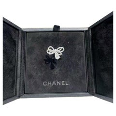 GIA Chanel Ruban Anello con fiocco di diamanti 1,0ct Diamante Oro Bianco 18K Taglia 49