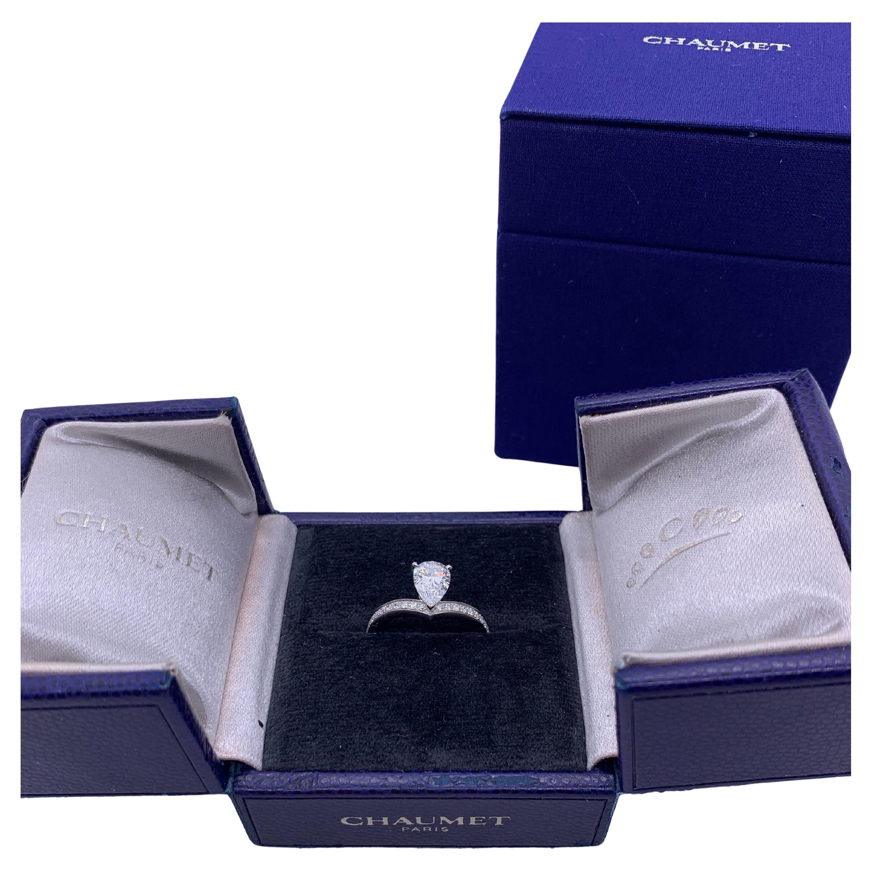 What is a Joséphine ring?