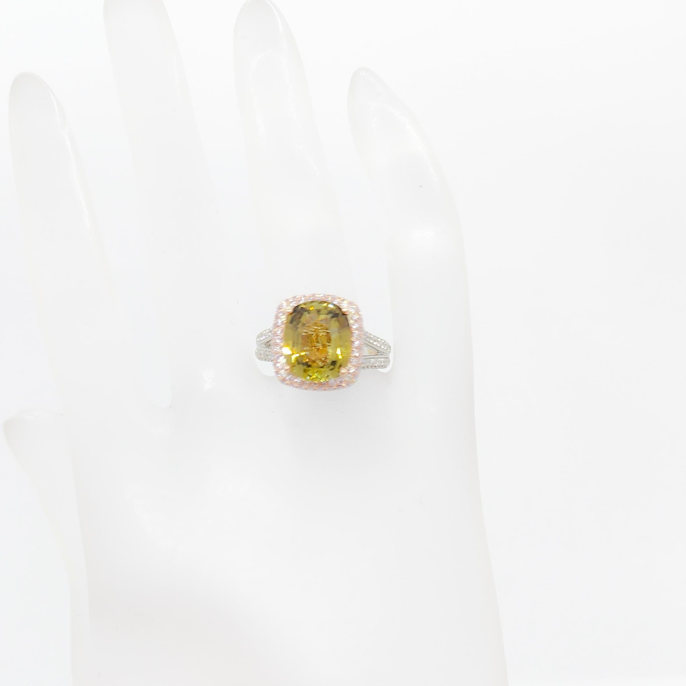 GIA Color Change Alexandrite Cushion, White Diamond, and Pink Diamond Ring In New Condition In Los Angeles, CA