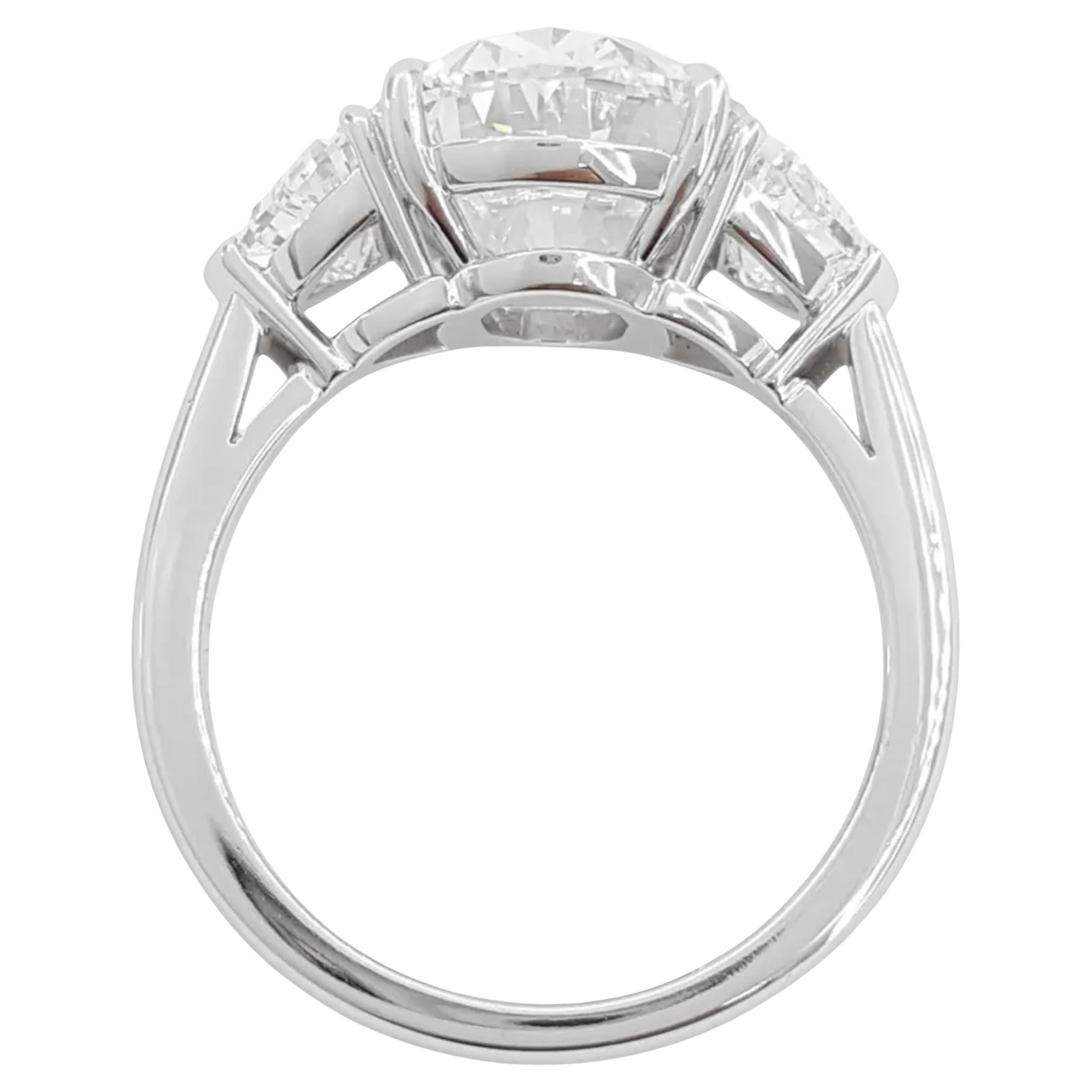 Contemporary GIA Ct. 6.56 ct Total Weight Oval Brilliant & Cadillac Cut Diamond ring For Sale