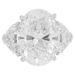 GIA Ct. 6.56 ct Total Weight Oval Brilliant & Cadillac Cut Diamond ring