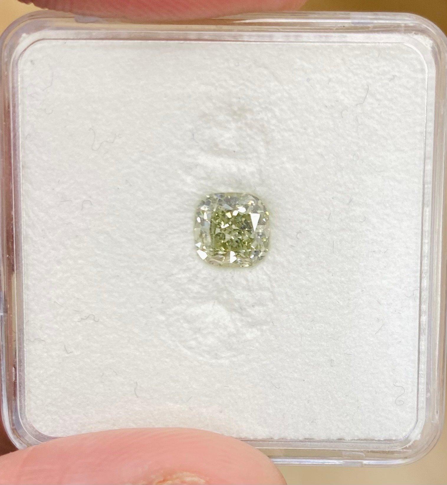 GIA-Kissen 1,06 Karat natürlicher loser Fancy Grayish Gelbgrüner SI1 Diamant (Moderne) im Angebot