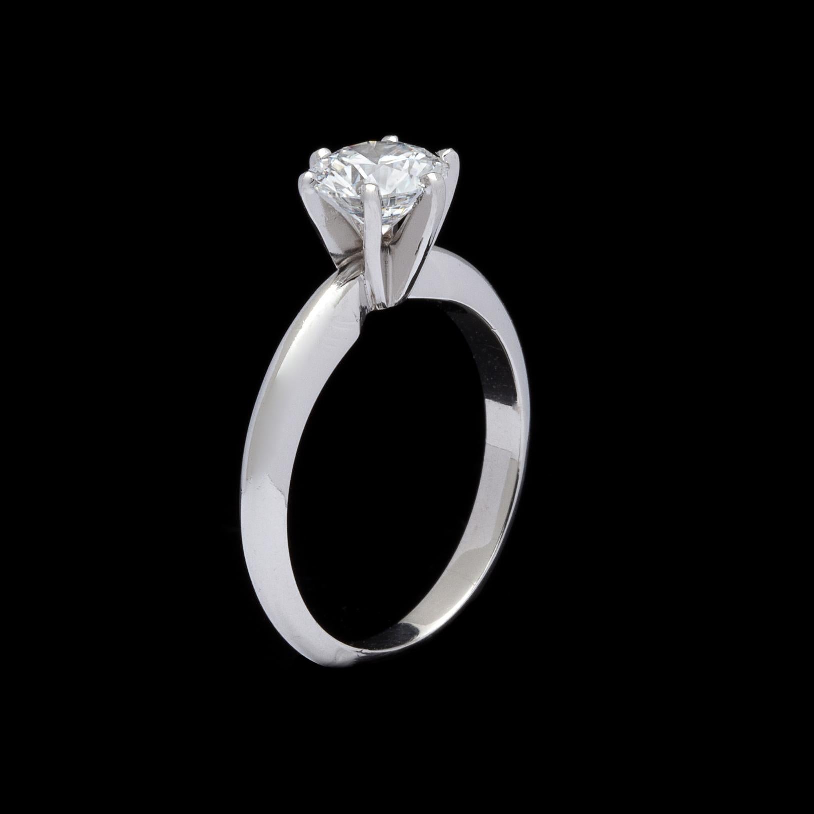 GIA D/VS2 1.02 Carat Solitaire Engagement Ring In Excellent Condition In San Francisco, CA