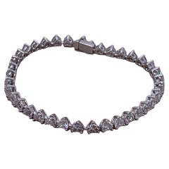 GIA De Beers Armband aus 18-karätigem Weißgold mit Diamanten in Herzform