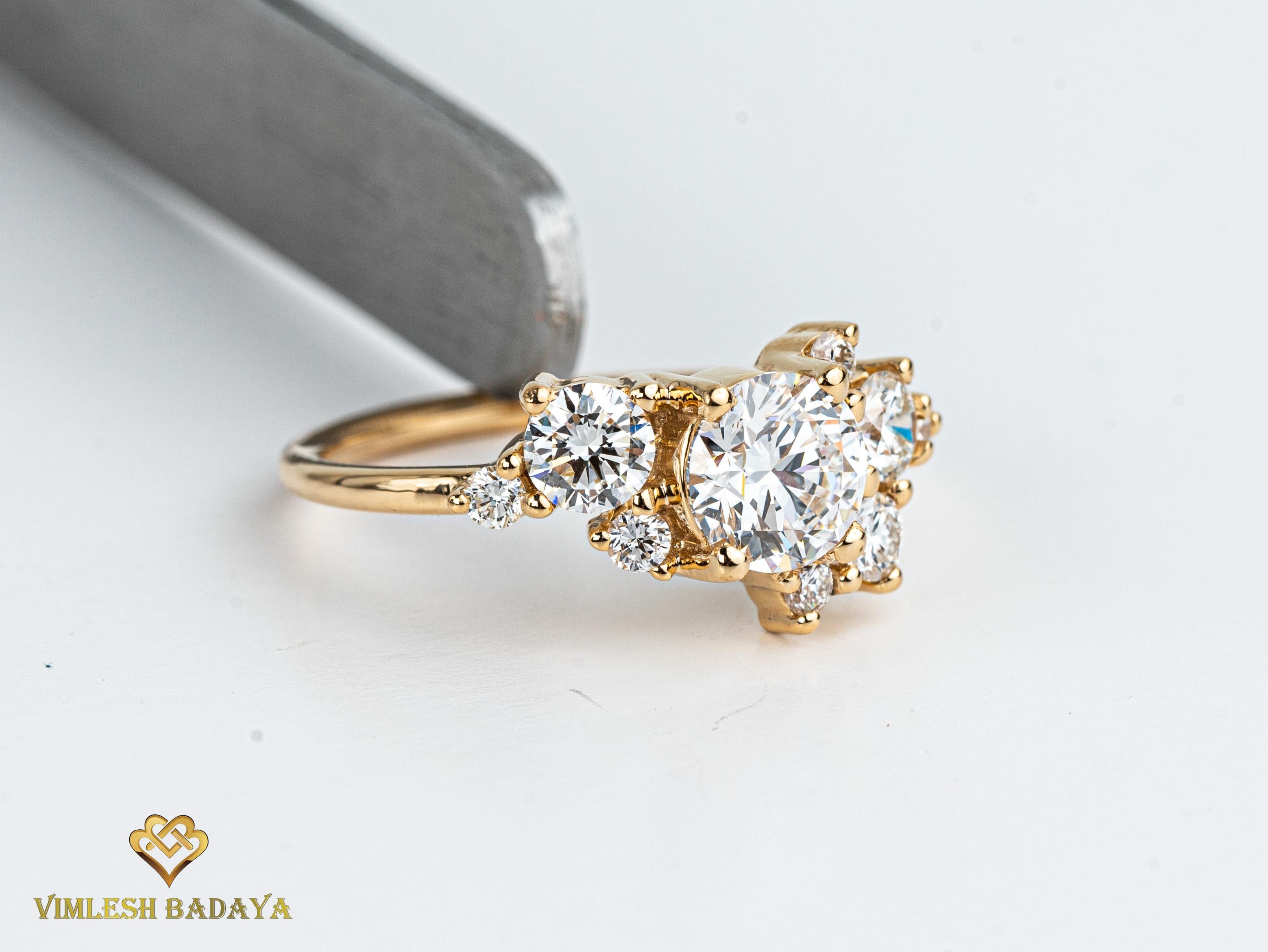 GIA Report Certified Diamond Cluster Ring, Round Cut Engagement Ring, 1.4 Carat Certified Diamond

Available in 18k gold.

Same design can be made also with other custom gemstones per request.

Product details:

- Solid gold

- 1 carat and 4mm Lab