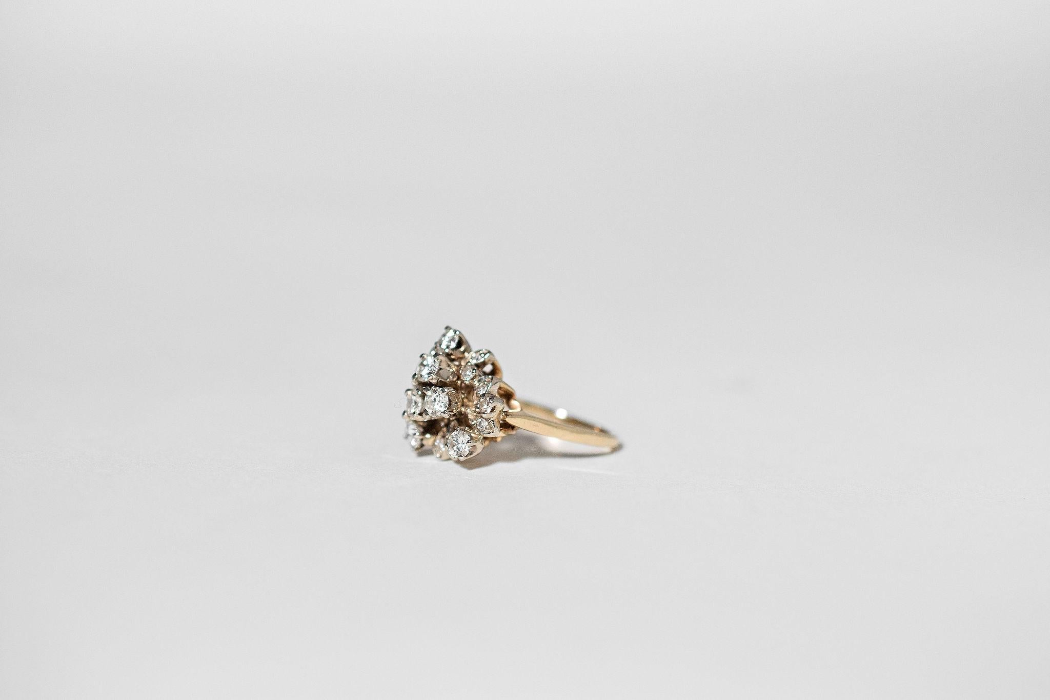 Art Nouveau GIA Diamond Cluster Ring - Vintage 14k Gold For Sale