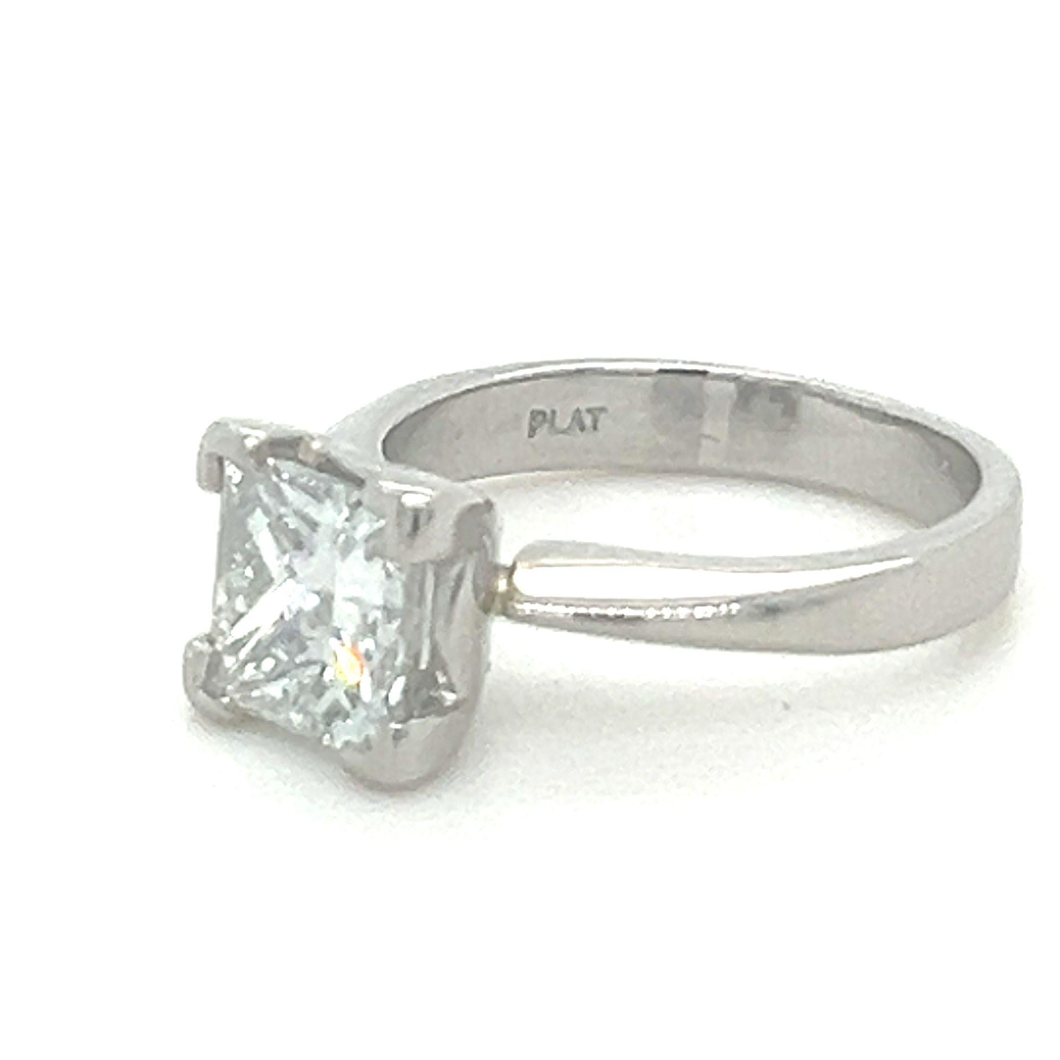 GIA Diamond Engagement Ring 2.00ct In Excellent Condition For Sale In SYDNEY, NSW